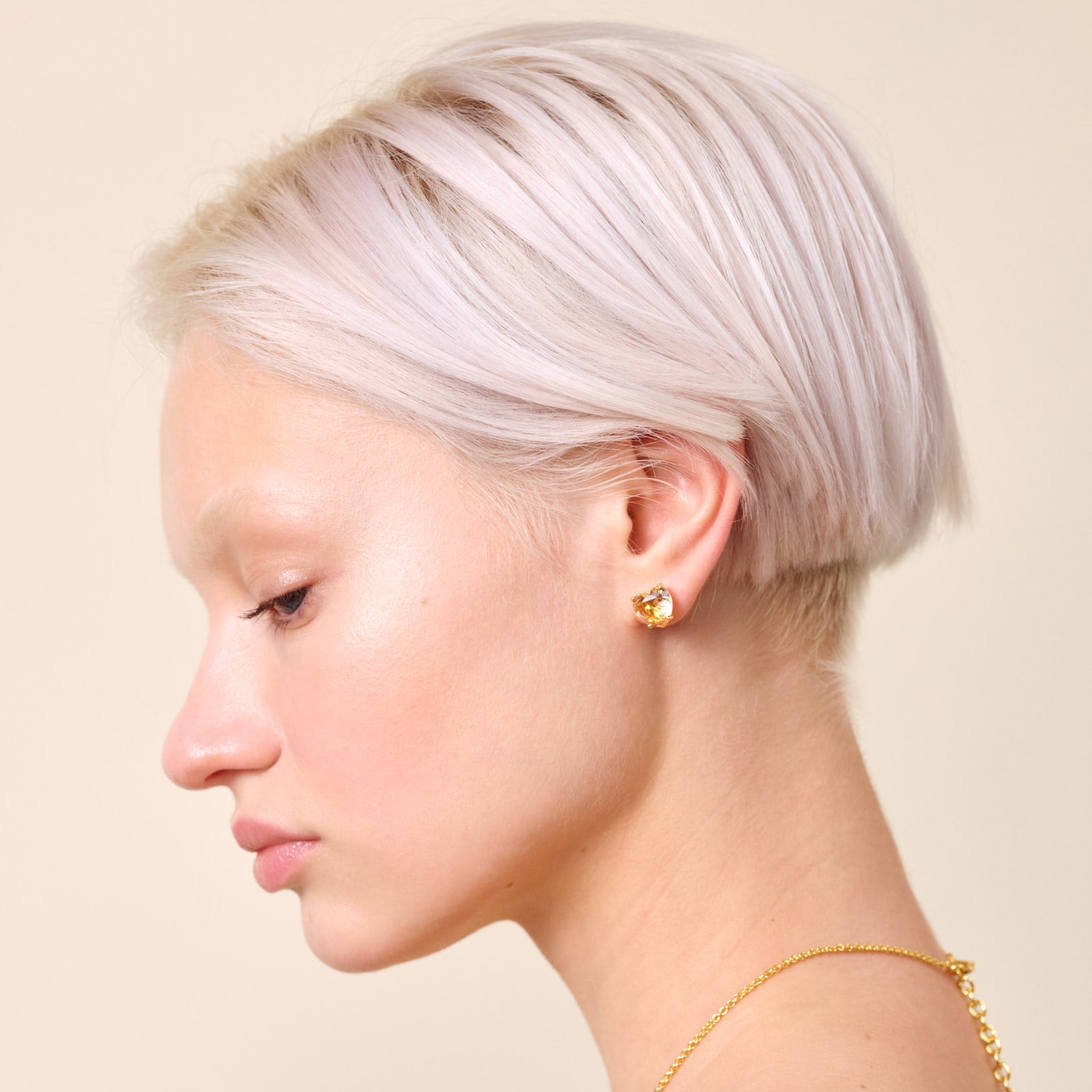 Apricot Pink Diamantine Heart Sleeper Earrings | ATLD1451 - Les Nereides