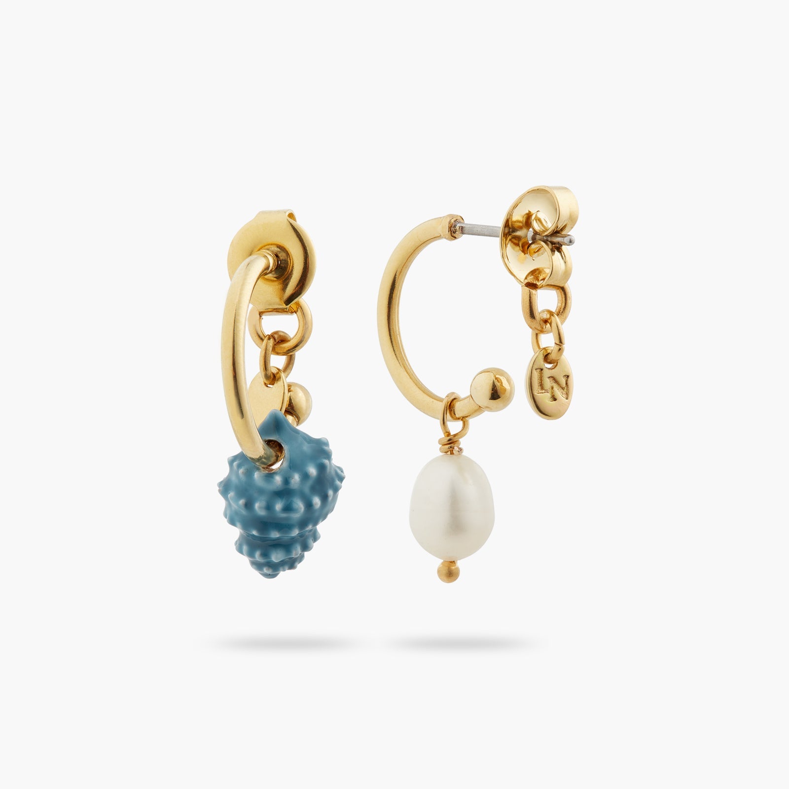 Asymmetrical Seashell And Mother Of Pearl Bead Earrings | ATPR1061 - Les Nereides