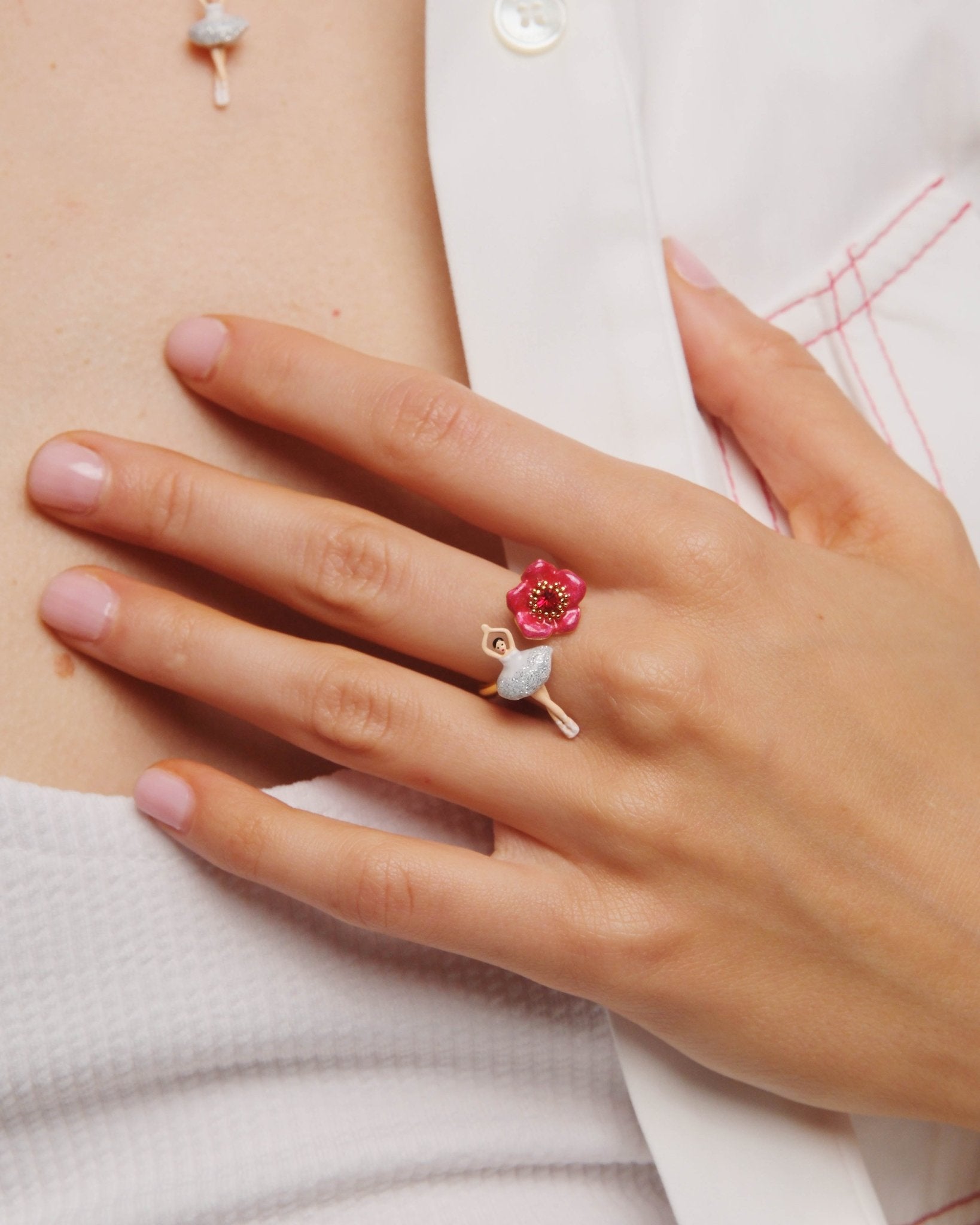 Ballerina And Red Flower Adjustable Ring | AUMDD6011 - Les Nereides