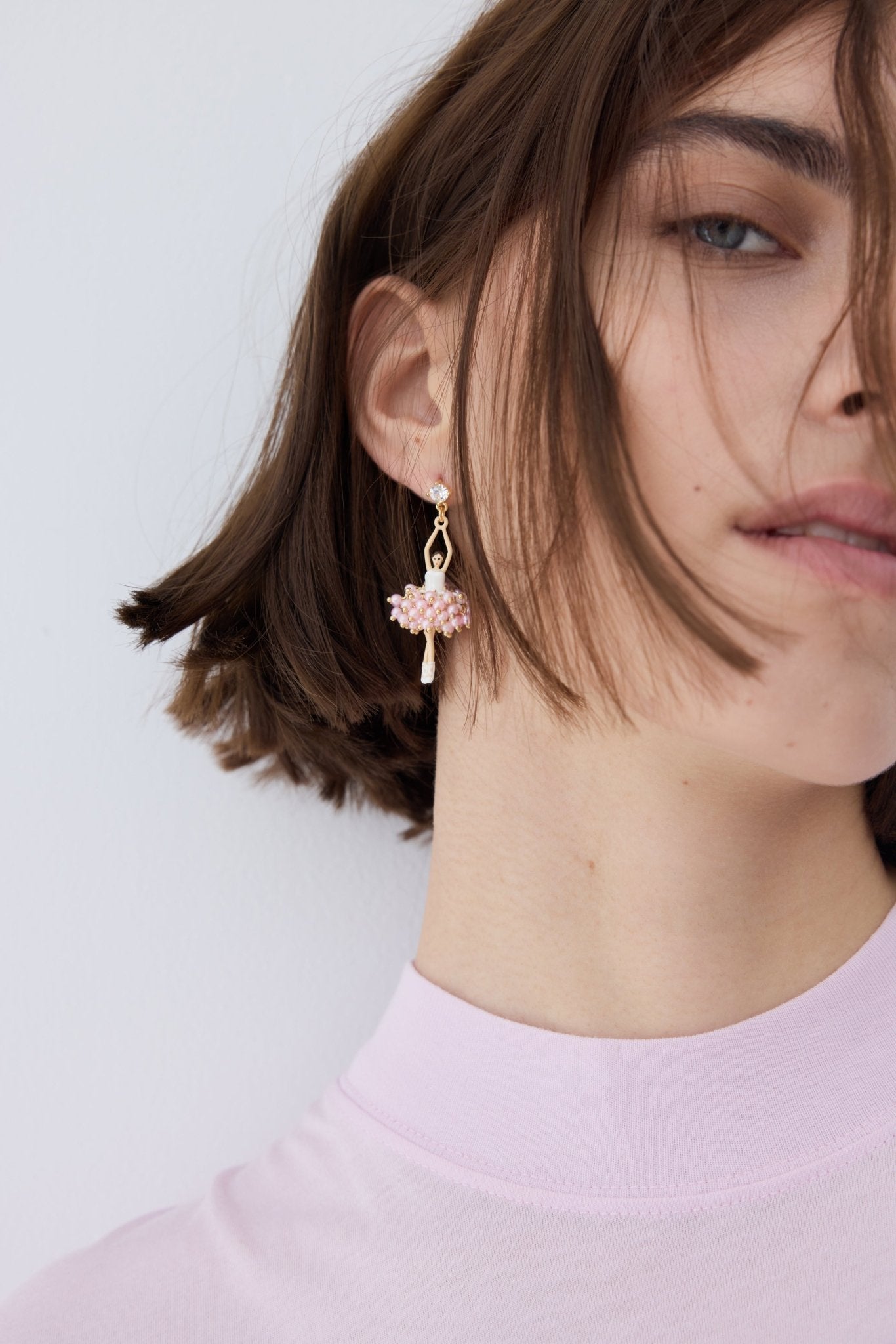 Ballerina Earrings With Pink Beads And White Crystal | AYDD1151 - Les Nereides