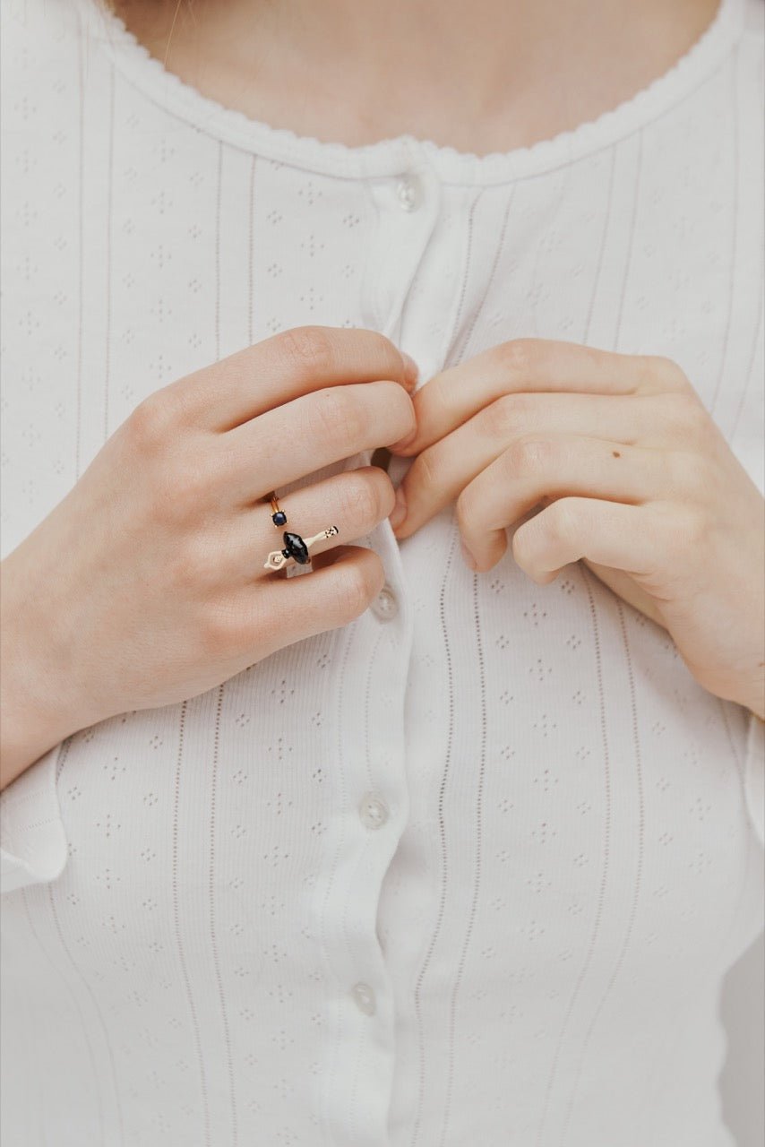 Ballerina Tutu Pearl Ring | AWMDD601 - Les Nereides