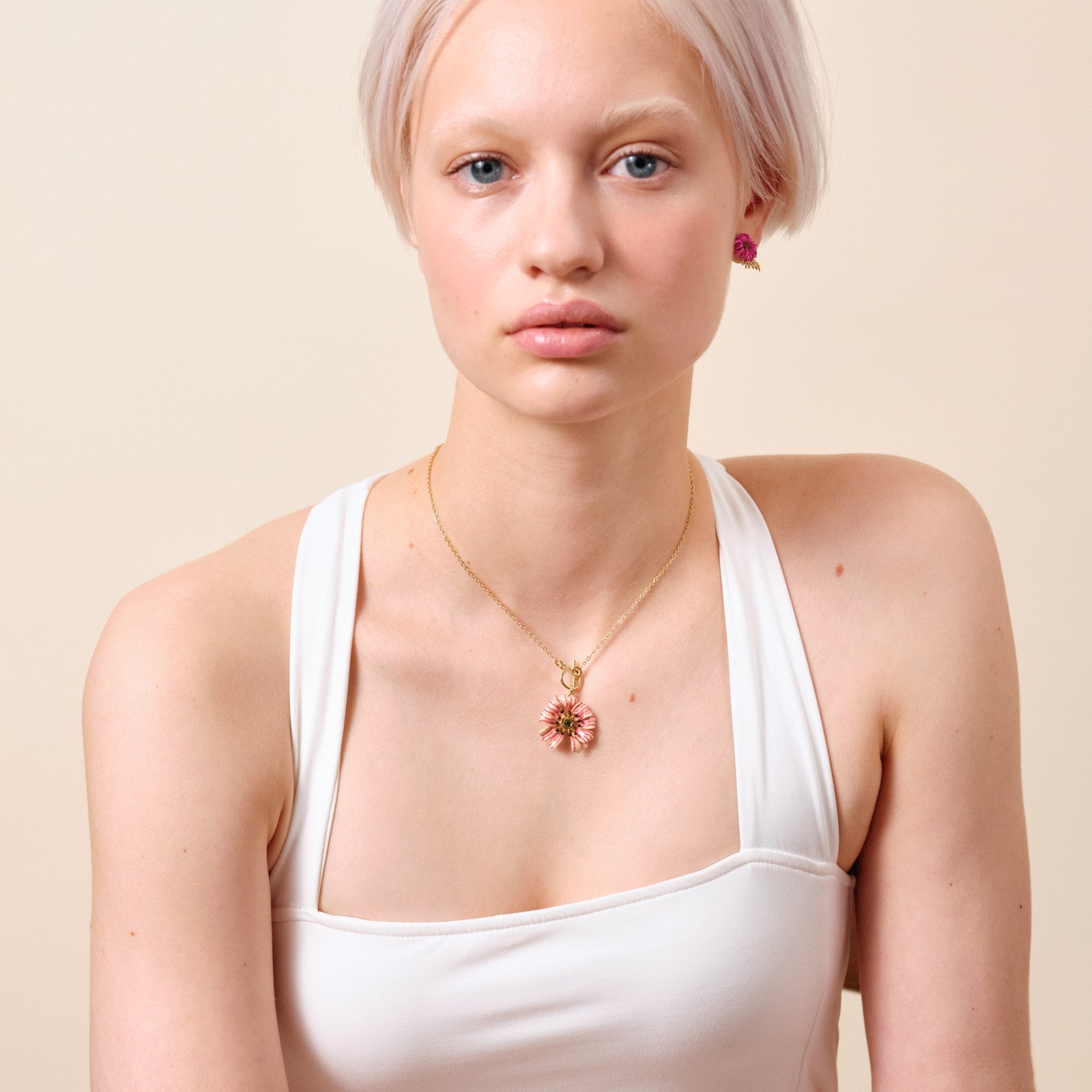 Cosmos Flower Pendant Necklace | ATFI3021 - Les Nereides