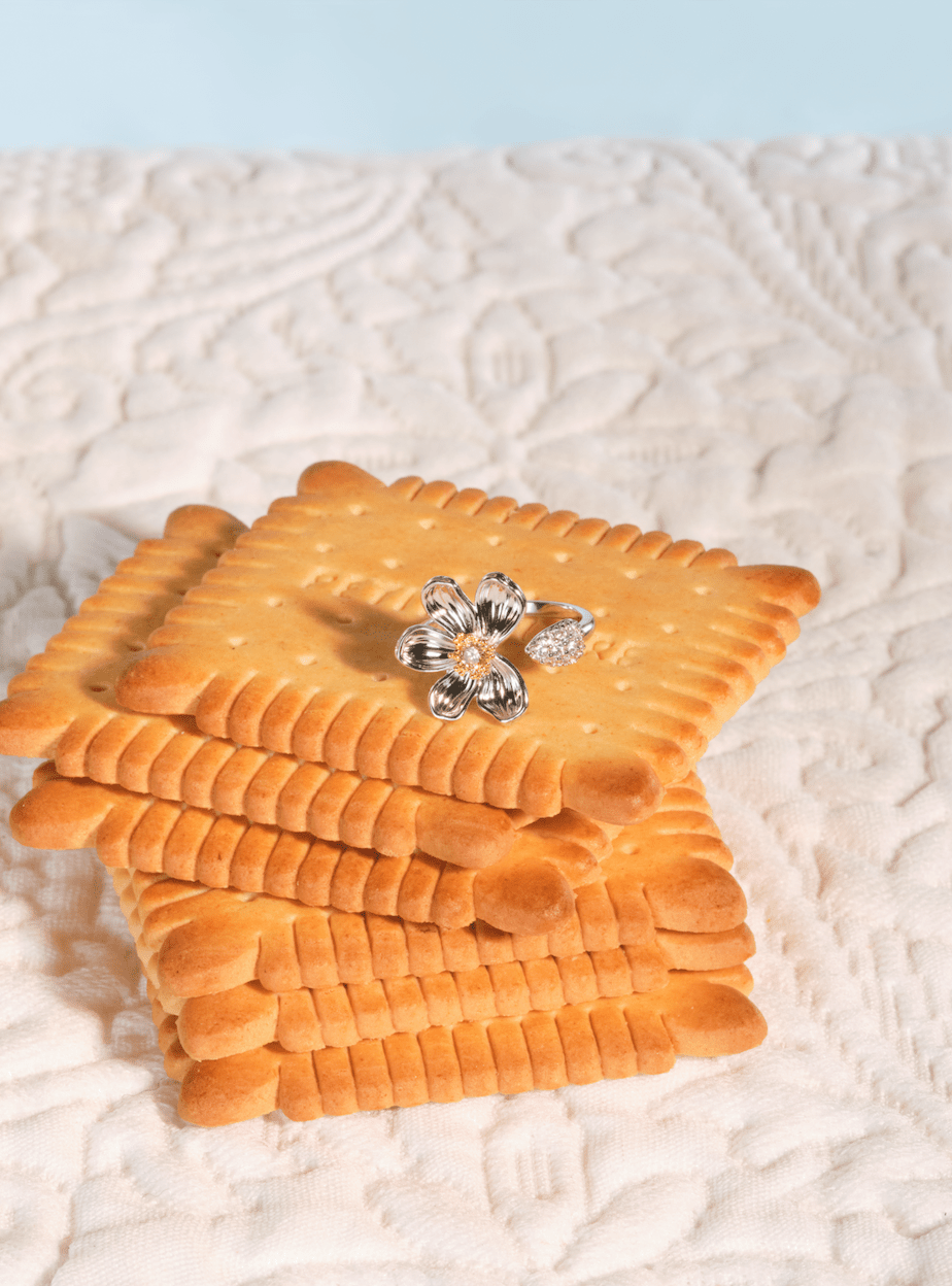 Crystal Blossom Ring | ASAM6031 - Les Nereides
