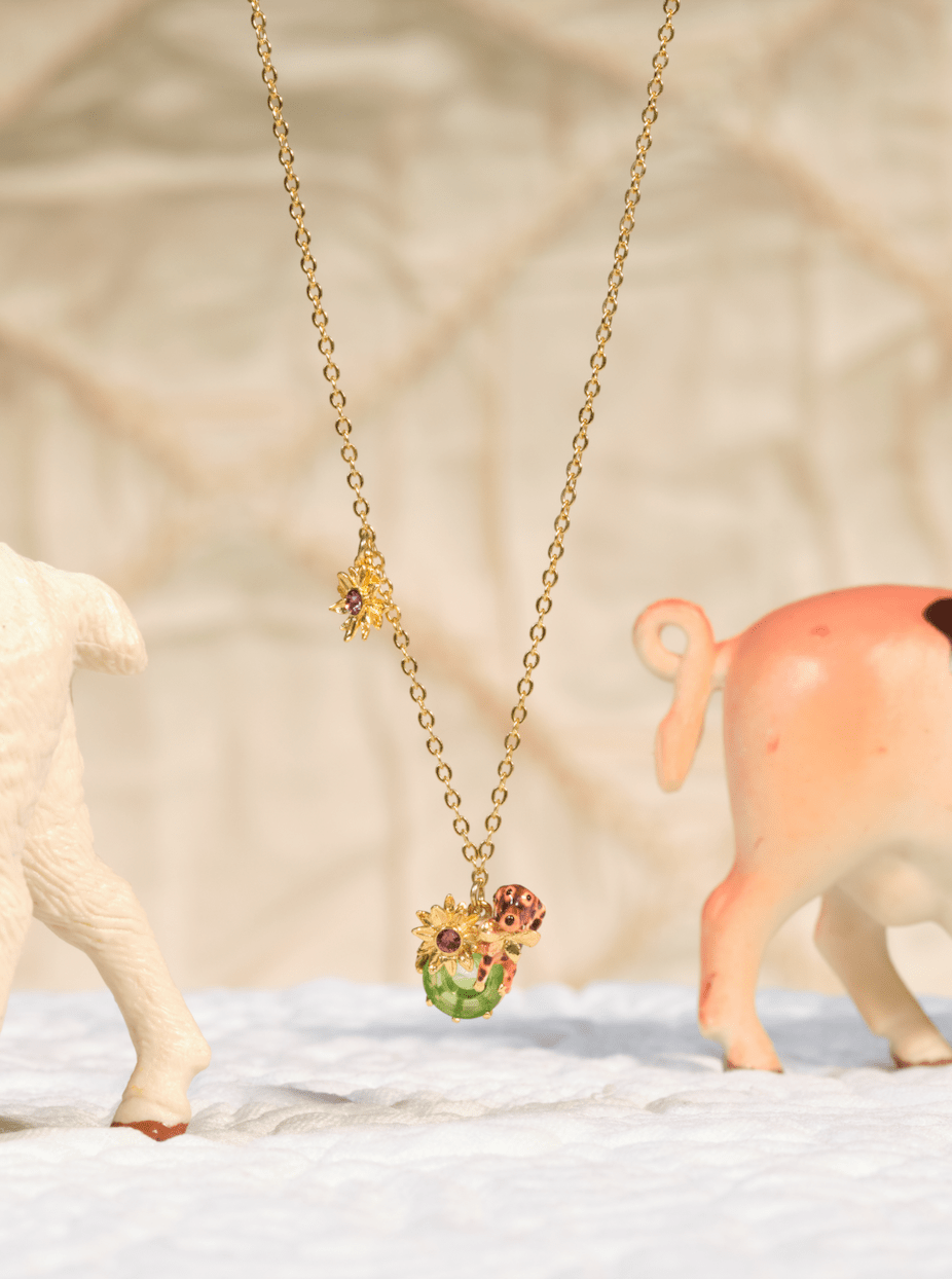 Dachshund And Stone Pendant Necklace | ASLA3031 - Les Nereides