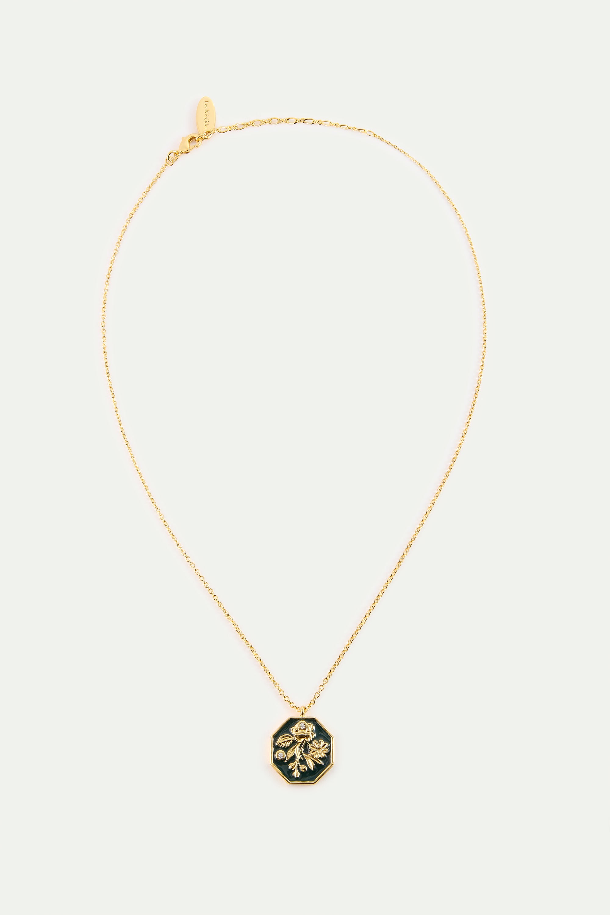 Black And Gold Peony Medallion Pendant Necklace With Cultured Pearls | AYOP3041