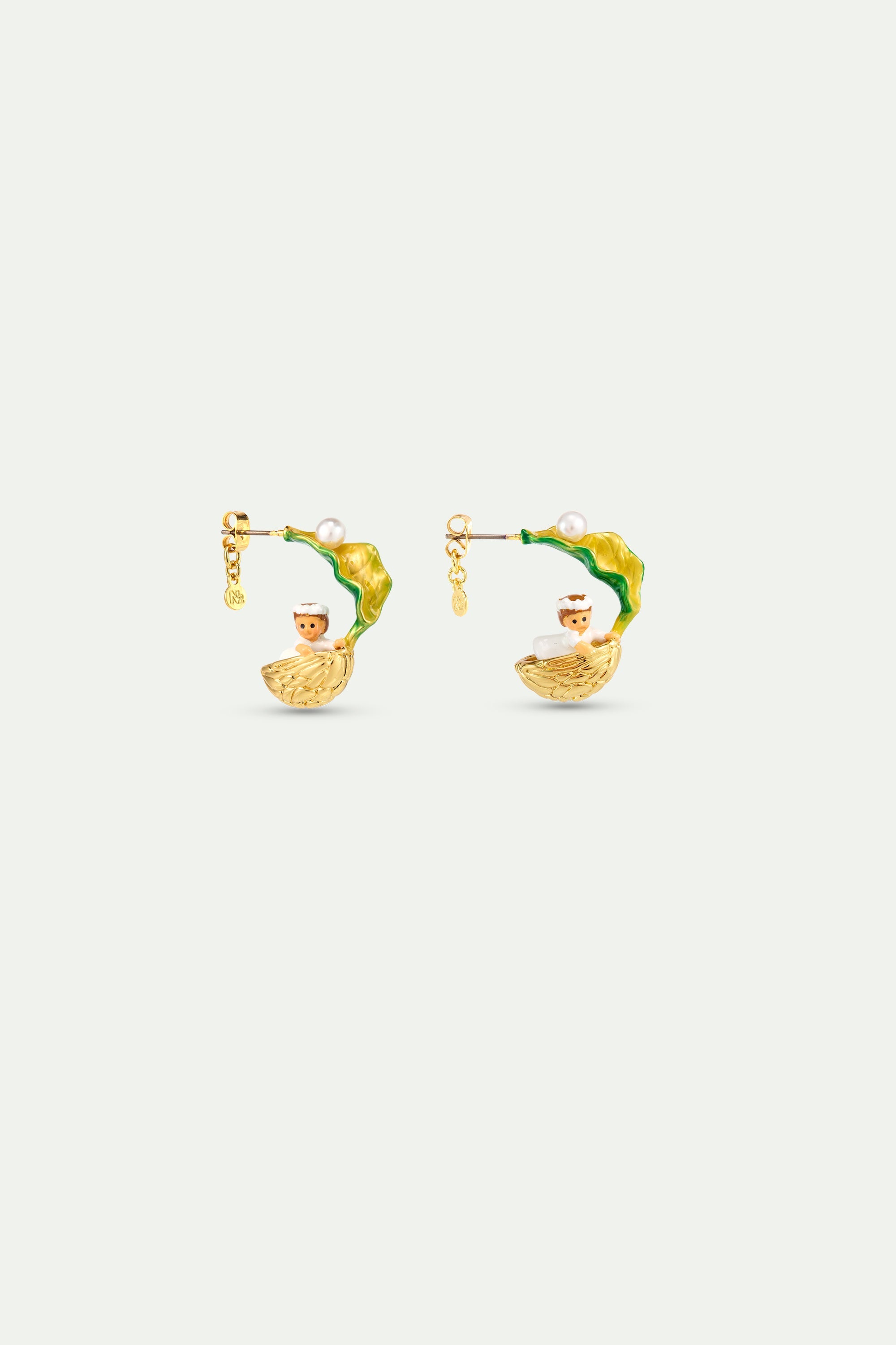 Thumbelina In Walnut Earrings | AYCN1051
