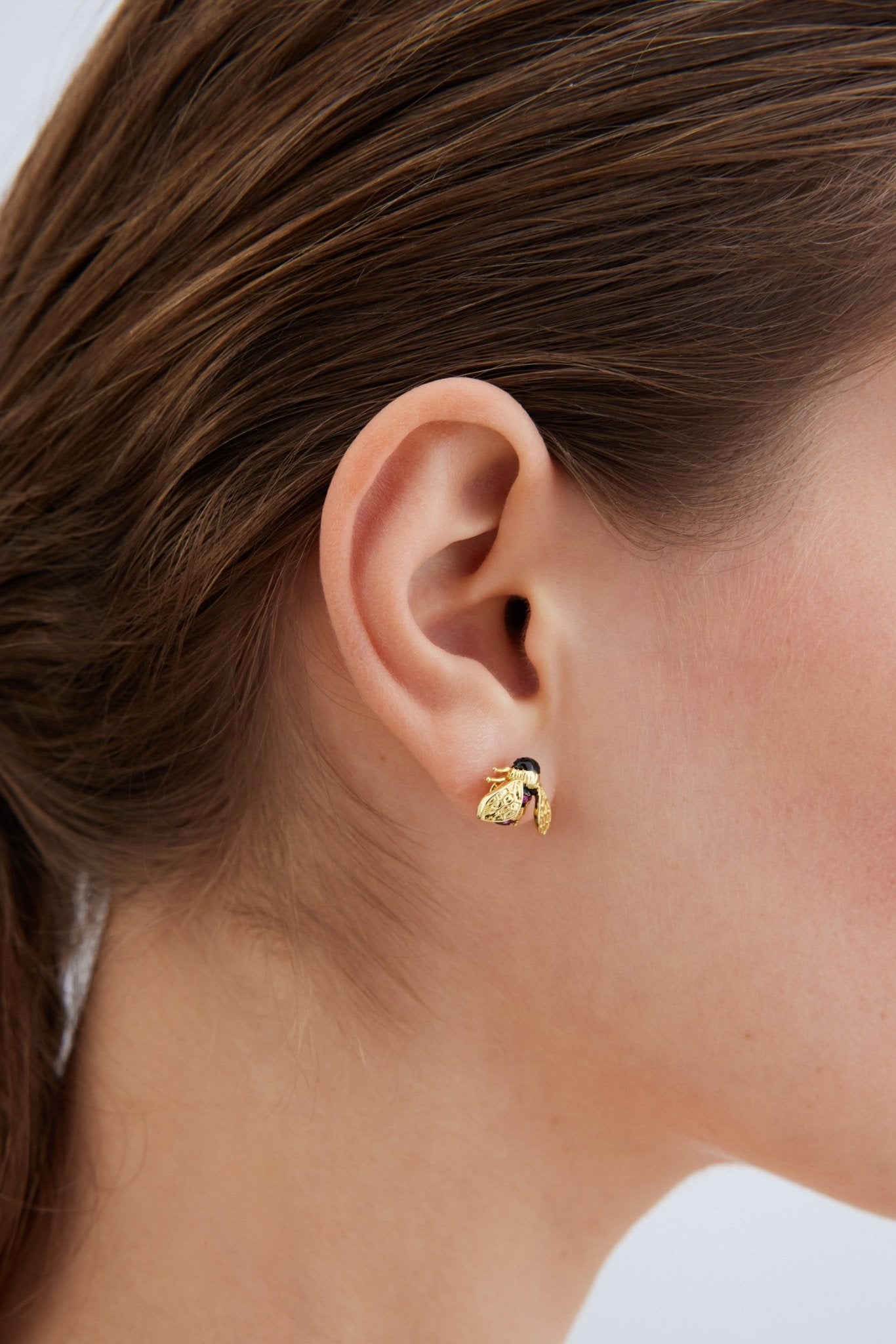 Gold Bee And Pink Stone Earrings | AXAM1061 - Les Nereides