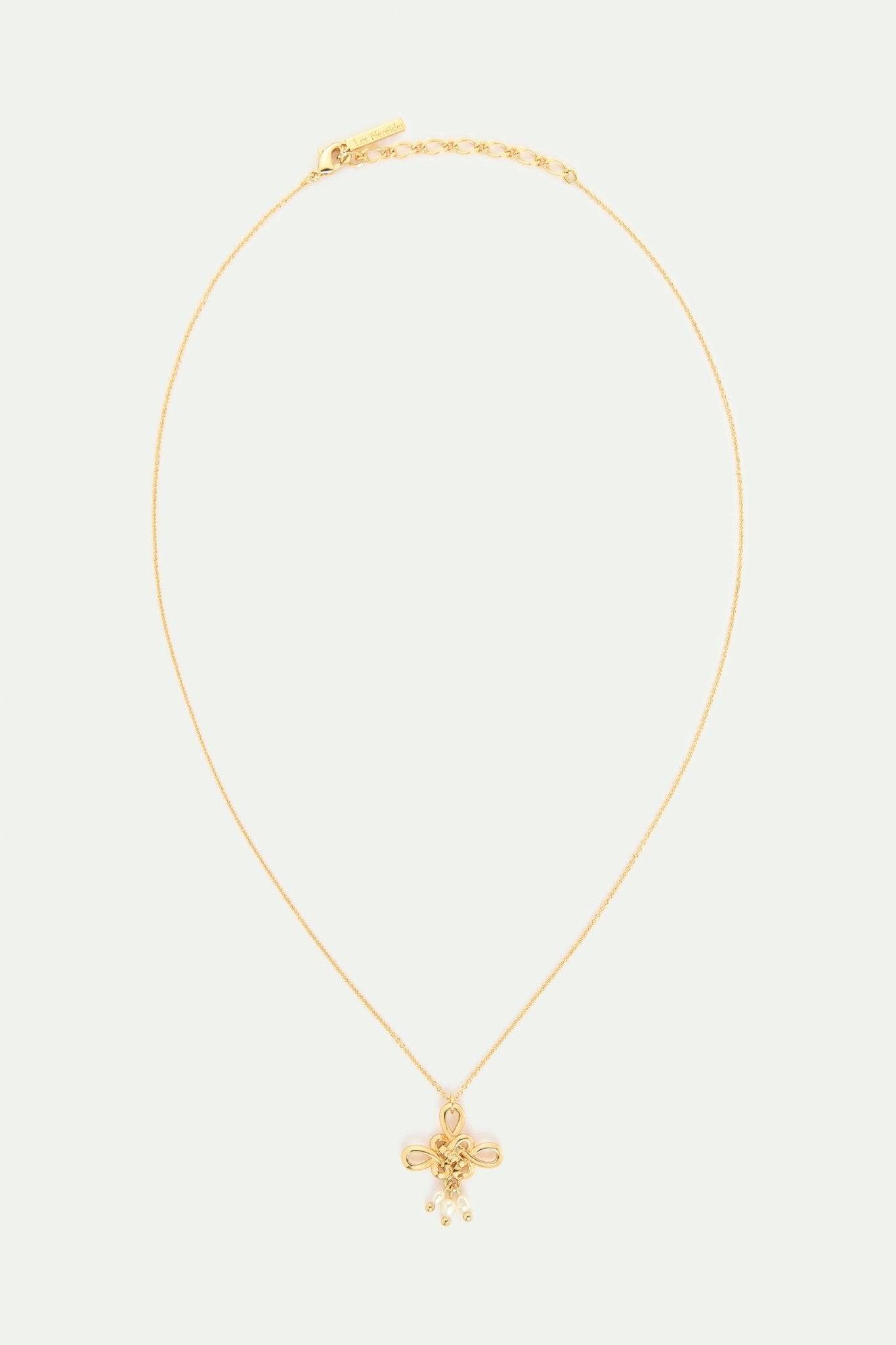 Gold Bow And Cultured Pearl Necklace | AYFJ3011 - Les Nereides Paris