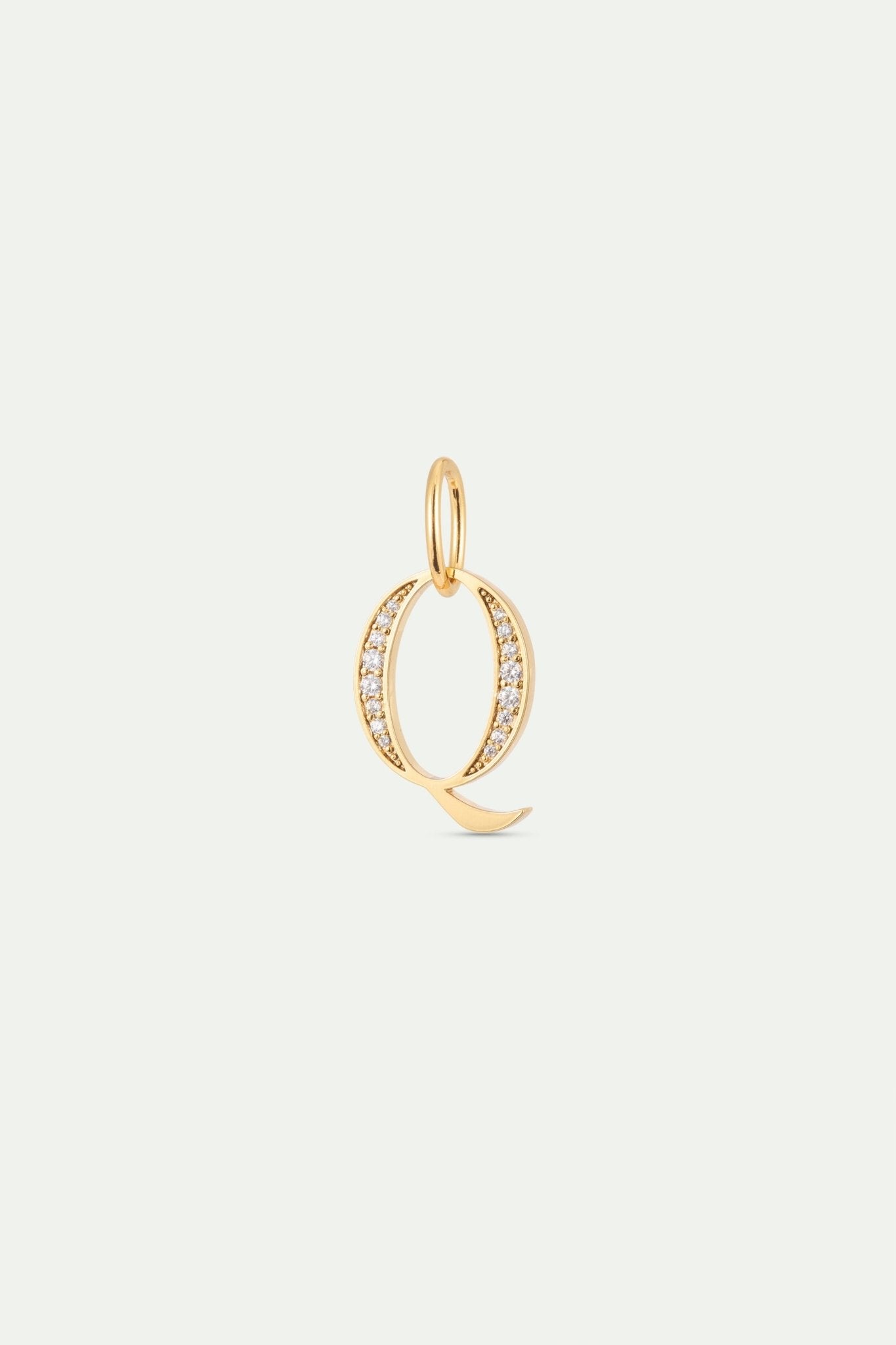 Gold Letter Q Pendant With Crystals | AYAB4171 - Les Nereides