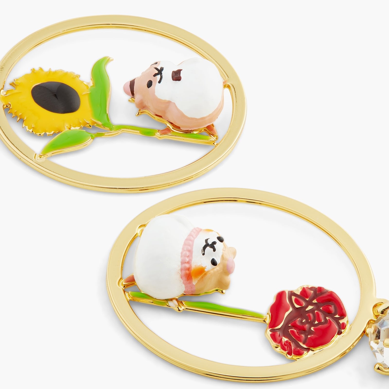 Hamster And Flower Asymmetrical Earrings | ATTO1061 - Les Nereides