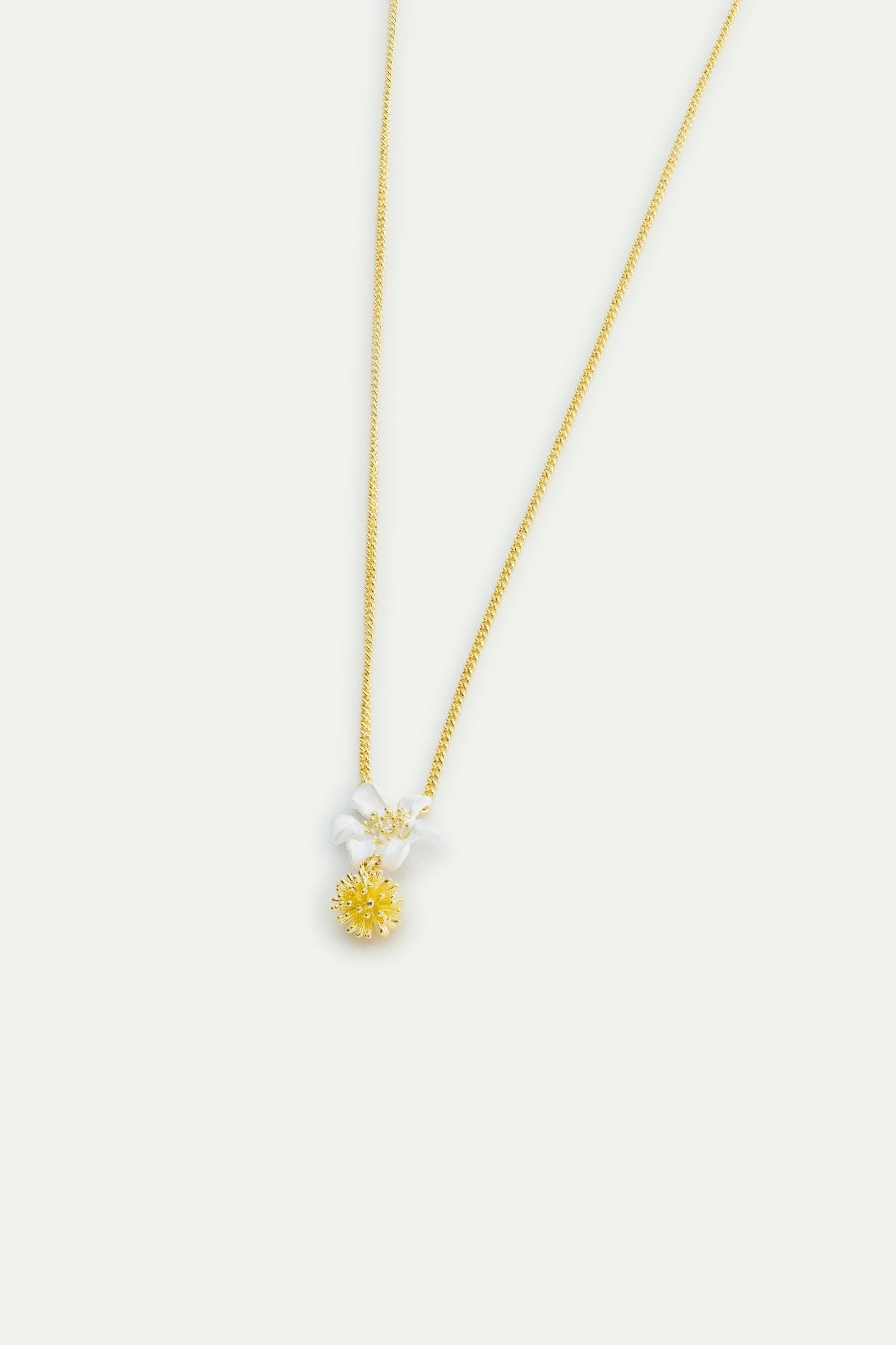 Large White Clematis And Japanese Kerria Necklace | AWNF3031 - Les Nereides