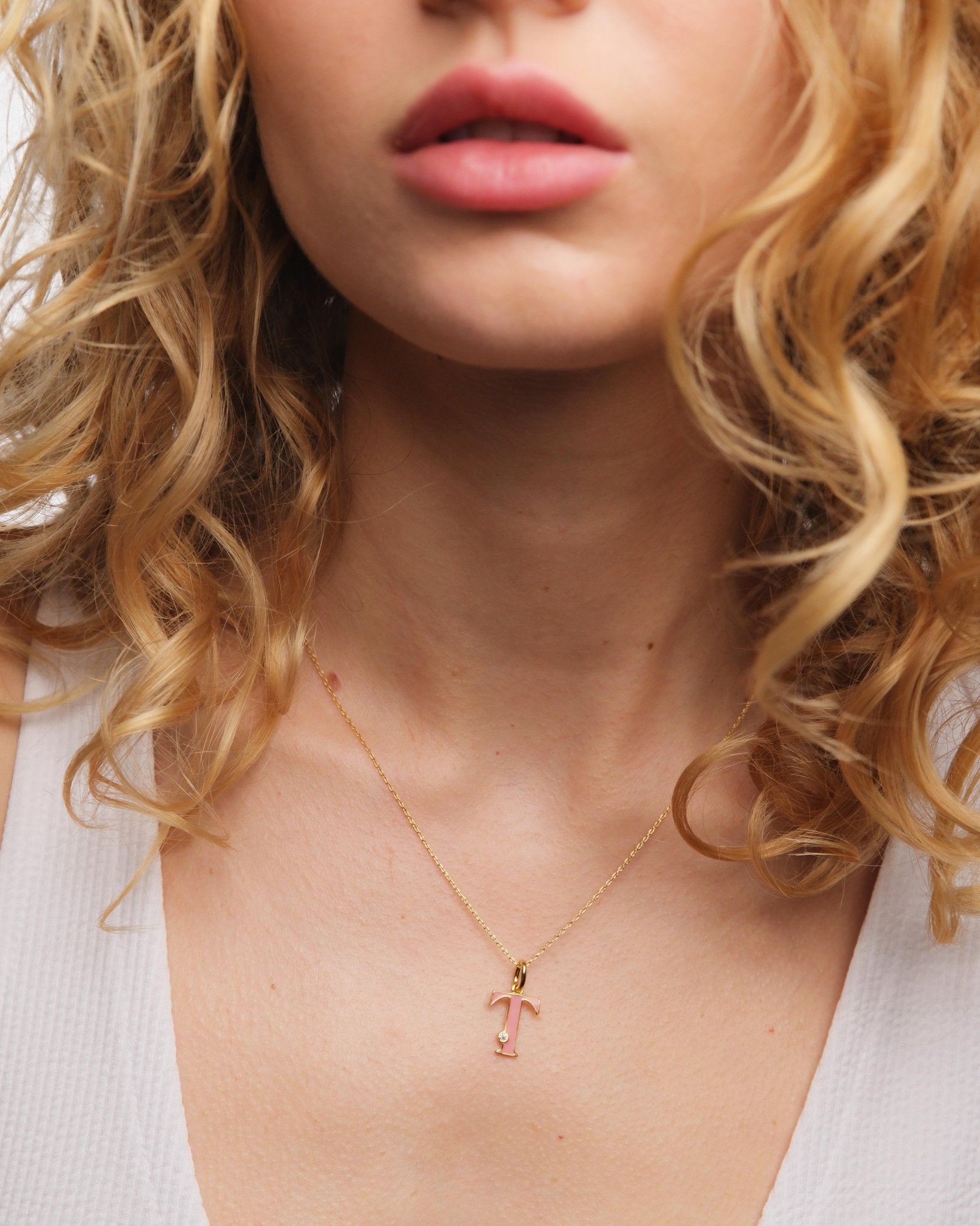 Letter T Pendant Necklace | AUAB3201 - Les Nereides