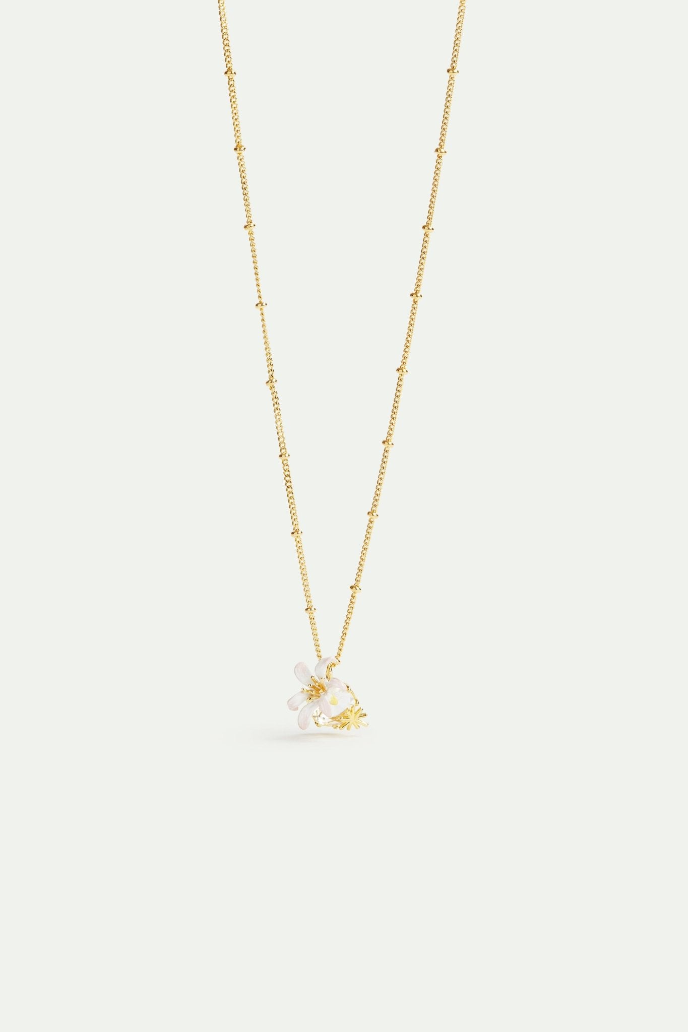 Lily flower and faceted stone pendant necklace | AVOP3021 - Les Nereides