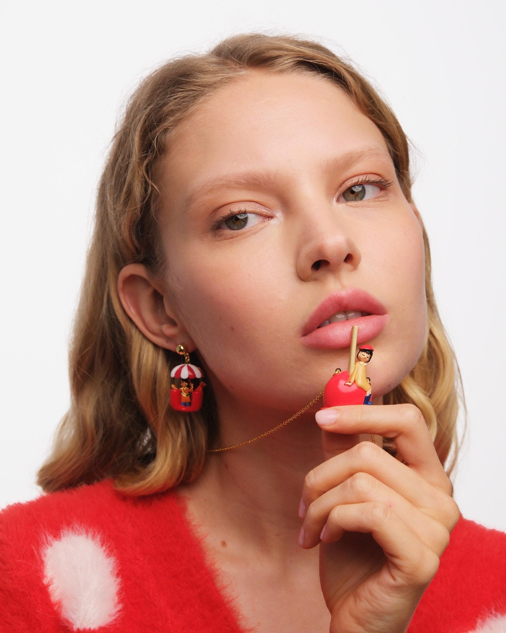 Little Girl On A Candy Apple Pendant Necklace | AUTO3051 - Les Nereides