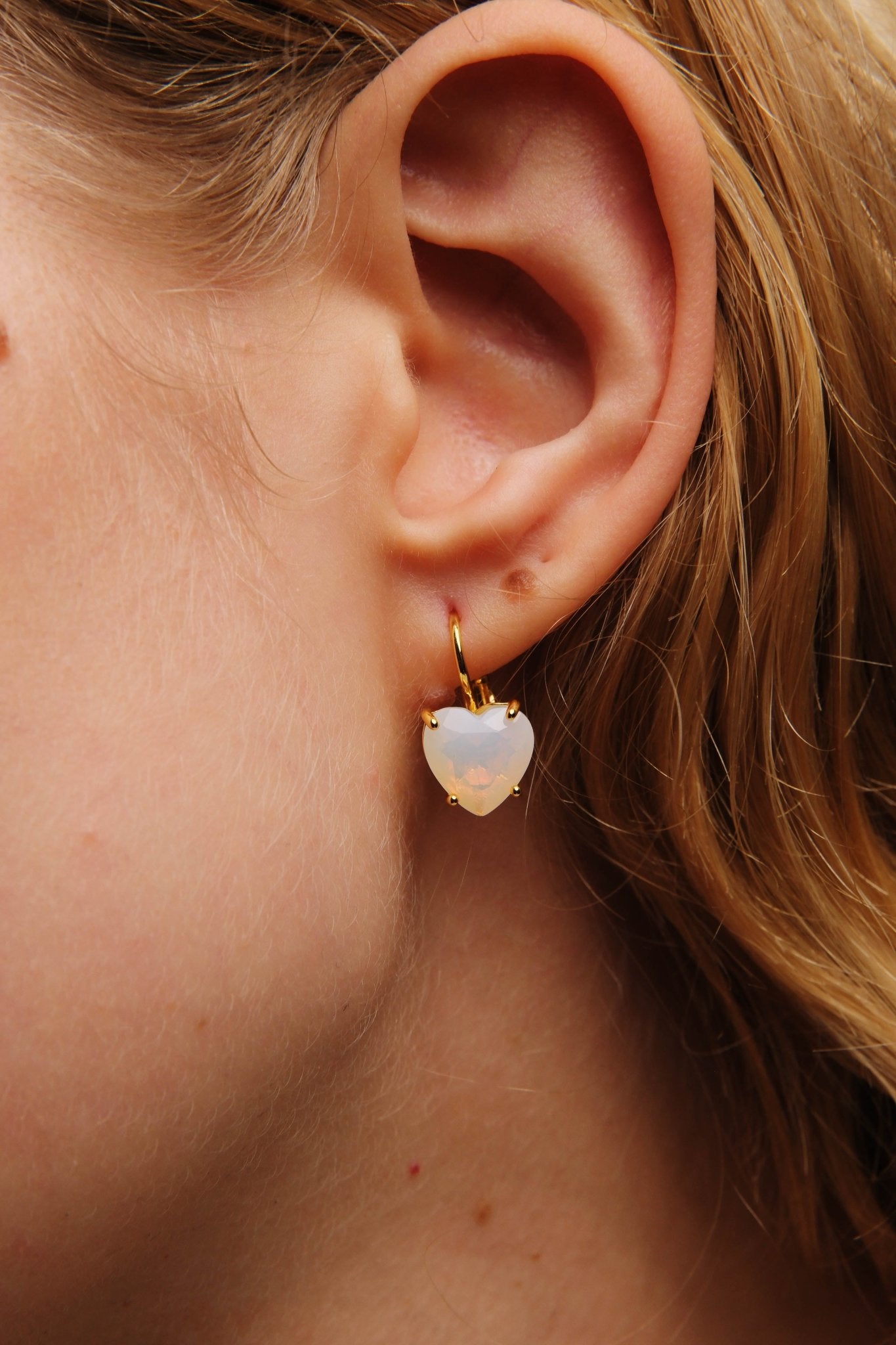 Opalescent White Diamantine Heart - Shaped Stone Sleeper Earrings | AULD1451 - Les Nereides