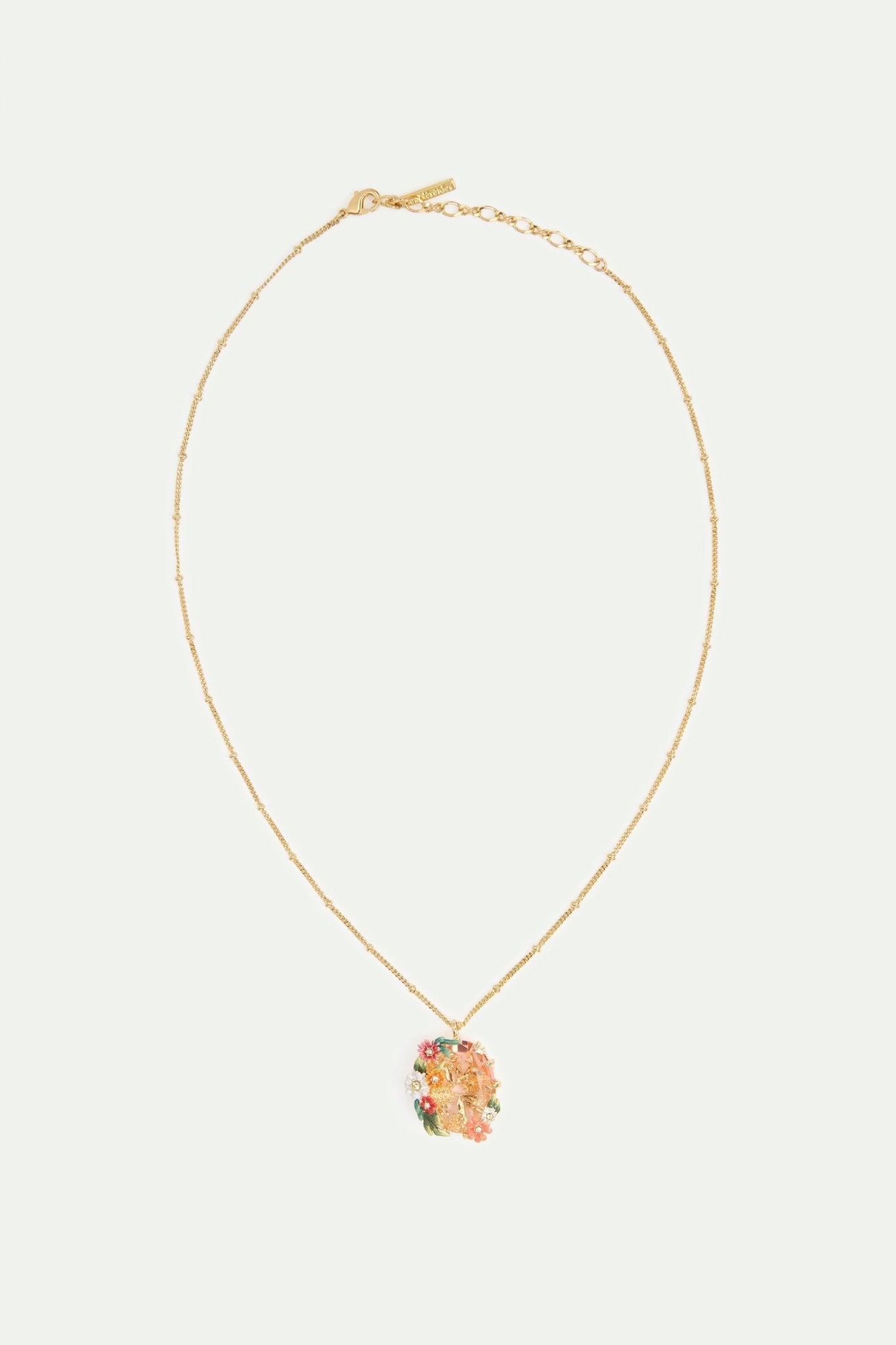Oval pink faceted stone pendant necklace with zinnias and daisies | AVJC3041 - Les Nereides