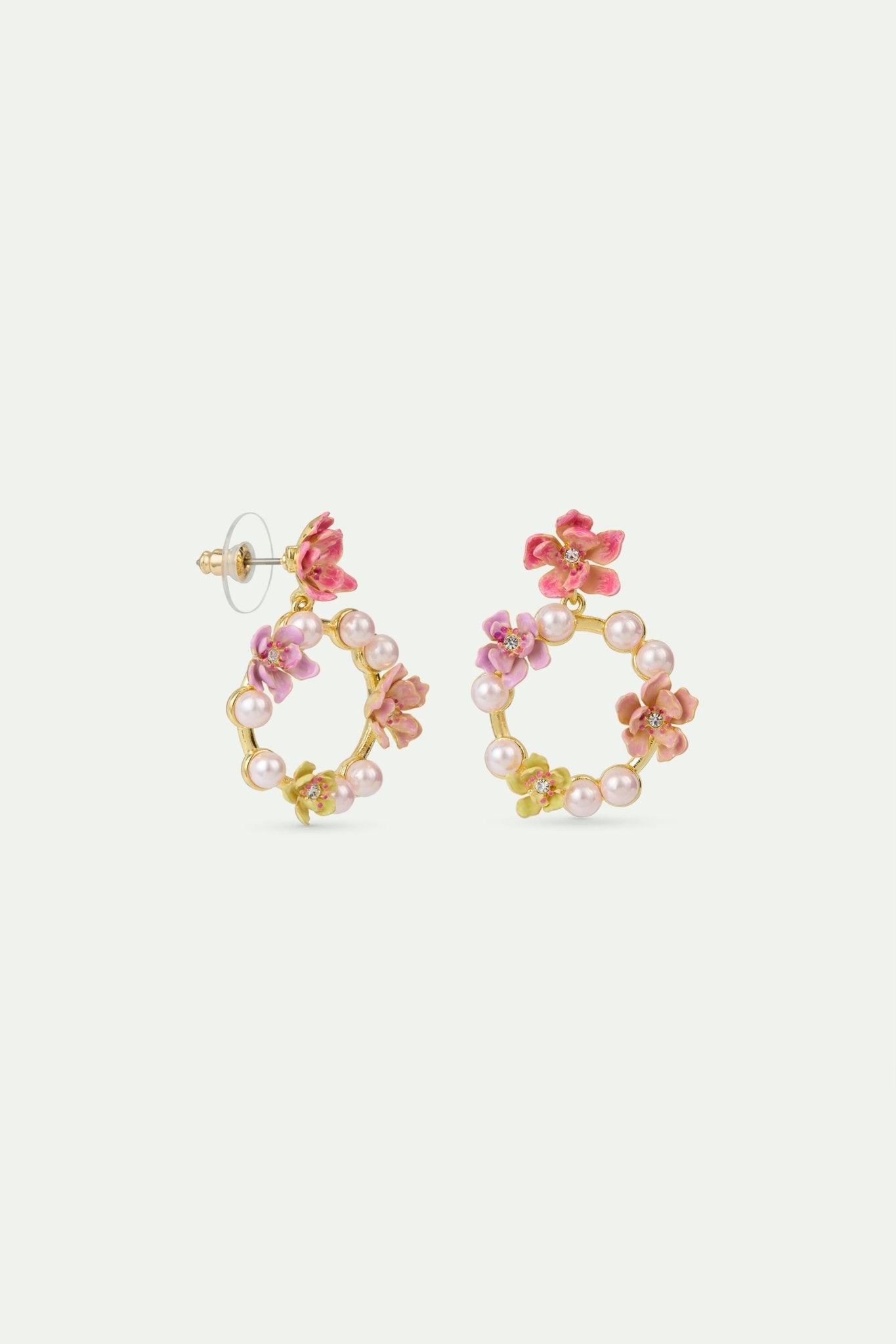 Pink magnolia flowers and white artificial pearl hoop earrings | AVFA1051 - Les Nereides