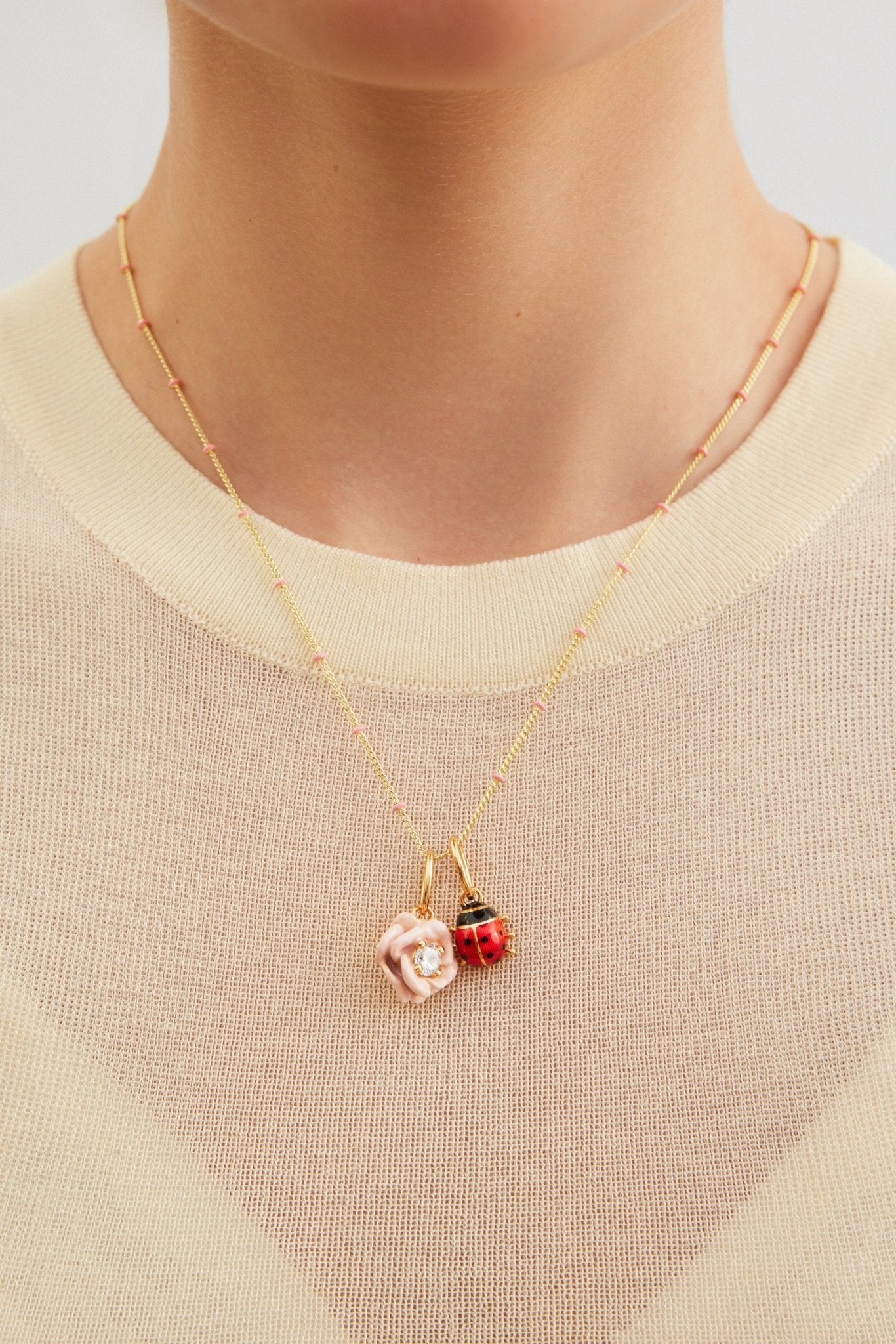 Rose Pendant, Gentleness And Sensuality | AXPE4181 - Les Nereides