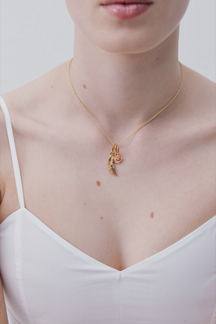 Rose Pendant, Passion And Devotion | AWPE4111 - Les Nereides