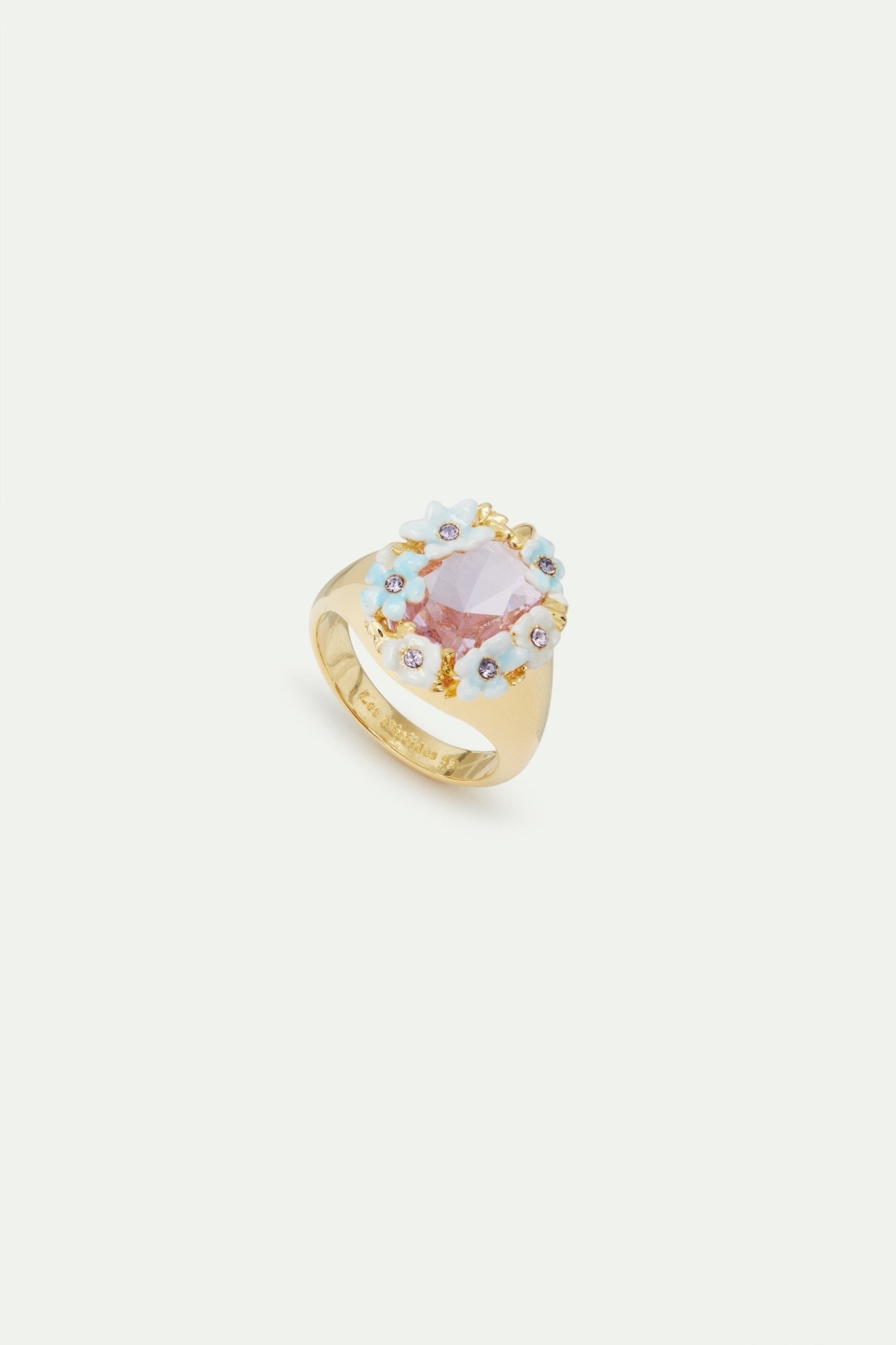 Round purple stone and blue flower wedding cocktail ring | AVJV6011 - Les Nereides