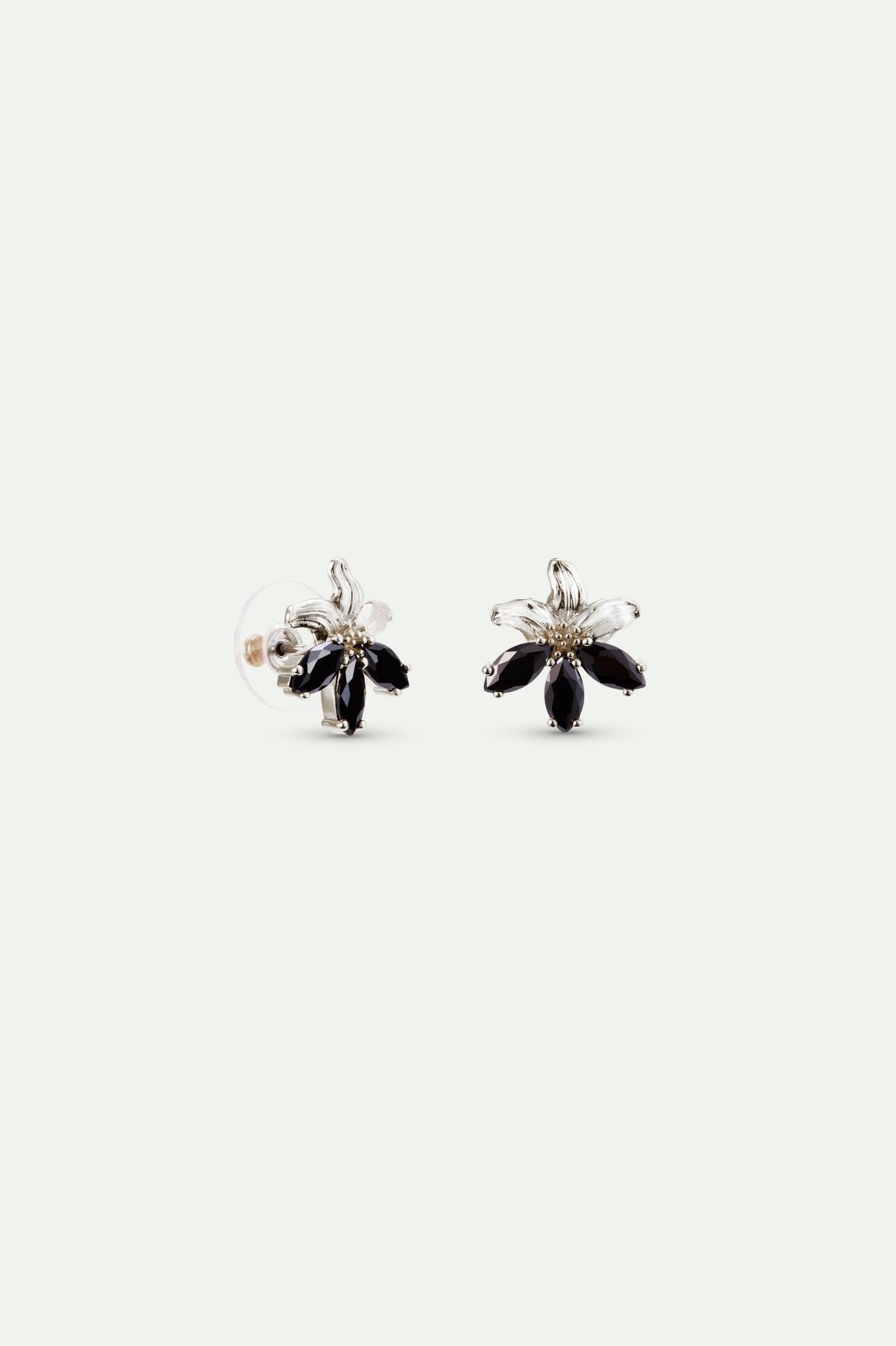 Silver Lily And Black Stone Post Earrings | AXNF1081 - Les Nereides