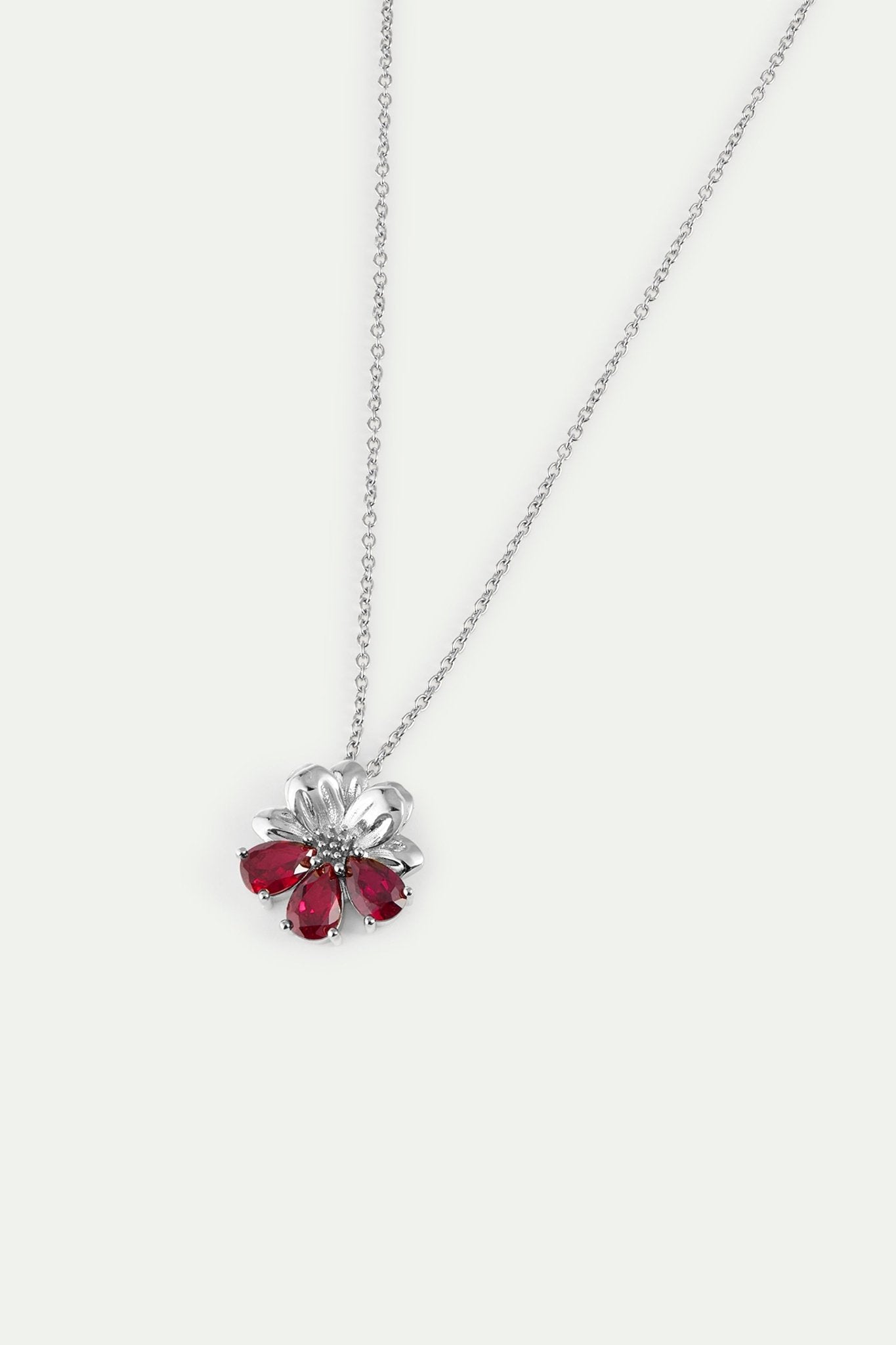 Silver Pendant Necklace With Cosmos and Red Stones | AYNF3081 - Les Nereides