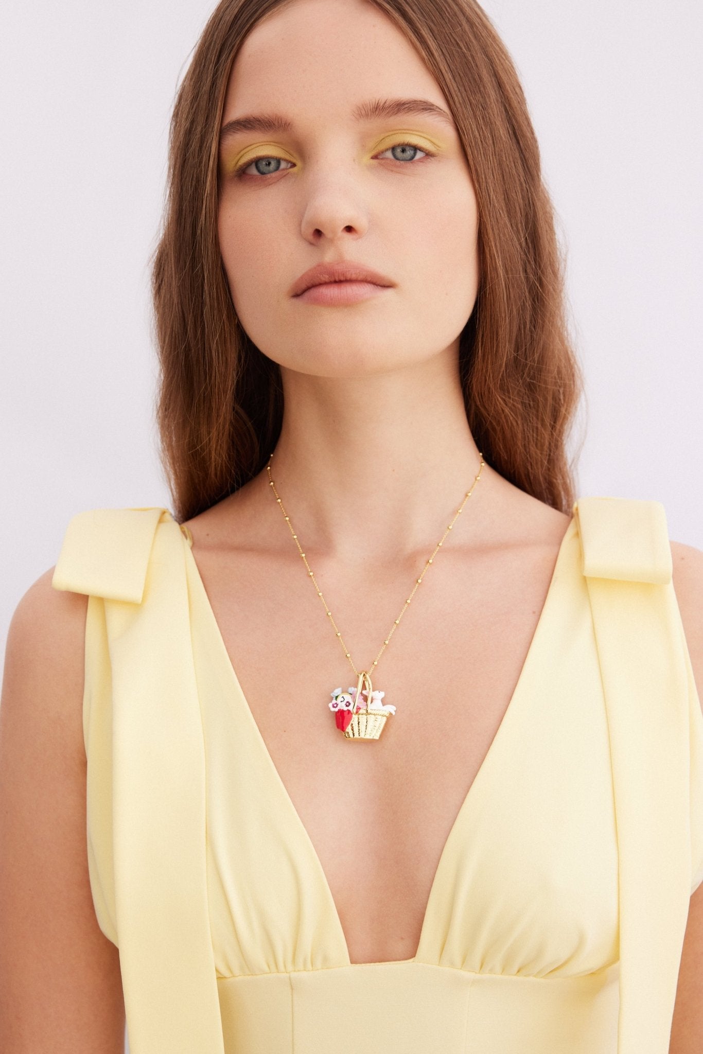 Ugly Duckling Necklace And Ducklings | AXFB3021 - Les Nereides