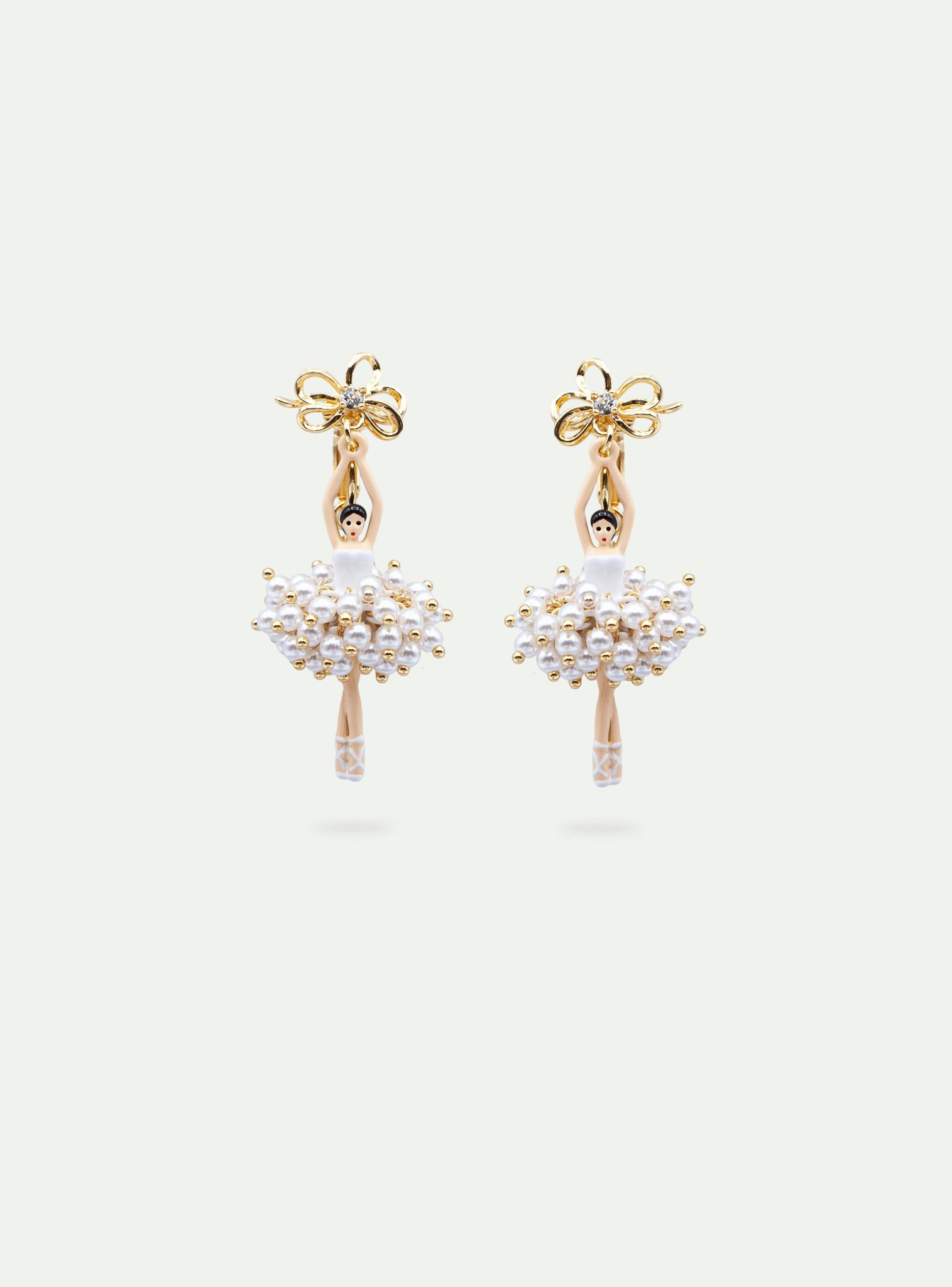 White and gold ballerina earrings | AVDD1151 - Les Nereides