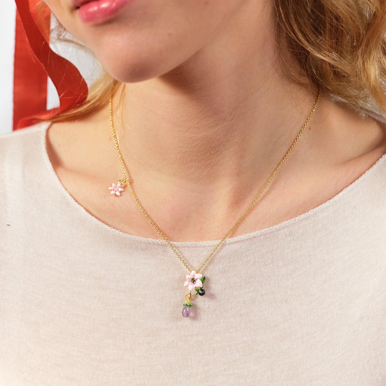 Aubergine And Flower Pendant Necklace | ASPO3041 - Les Nereides