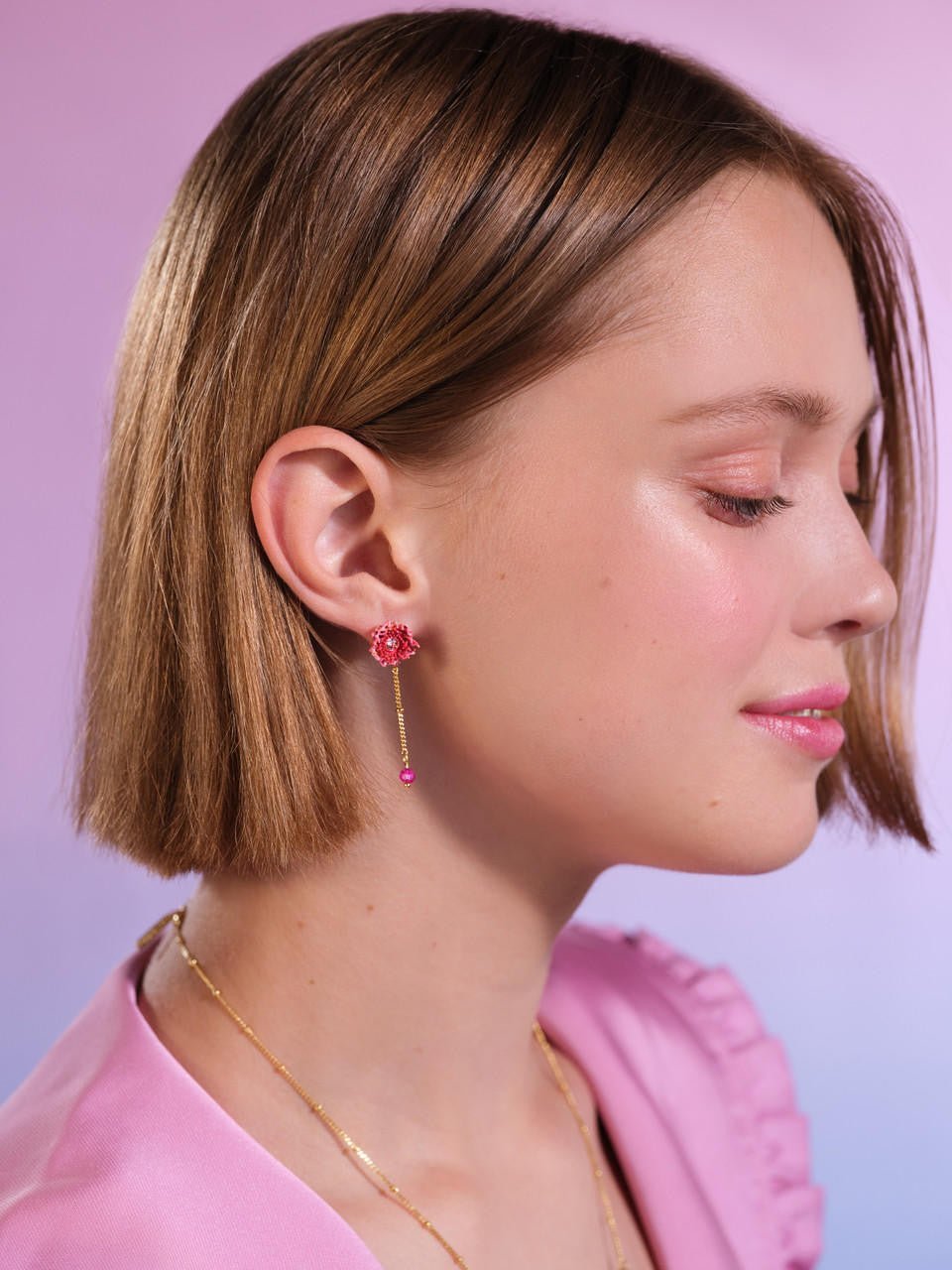 Chrysanthemum And Stem Dangling Earrings | AQBI1031 - Les Nereides