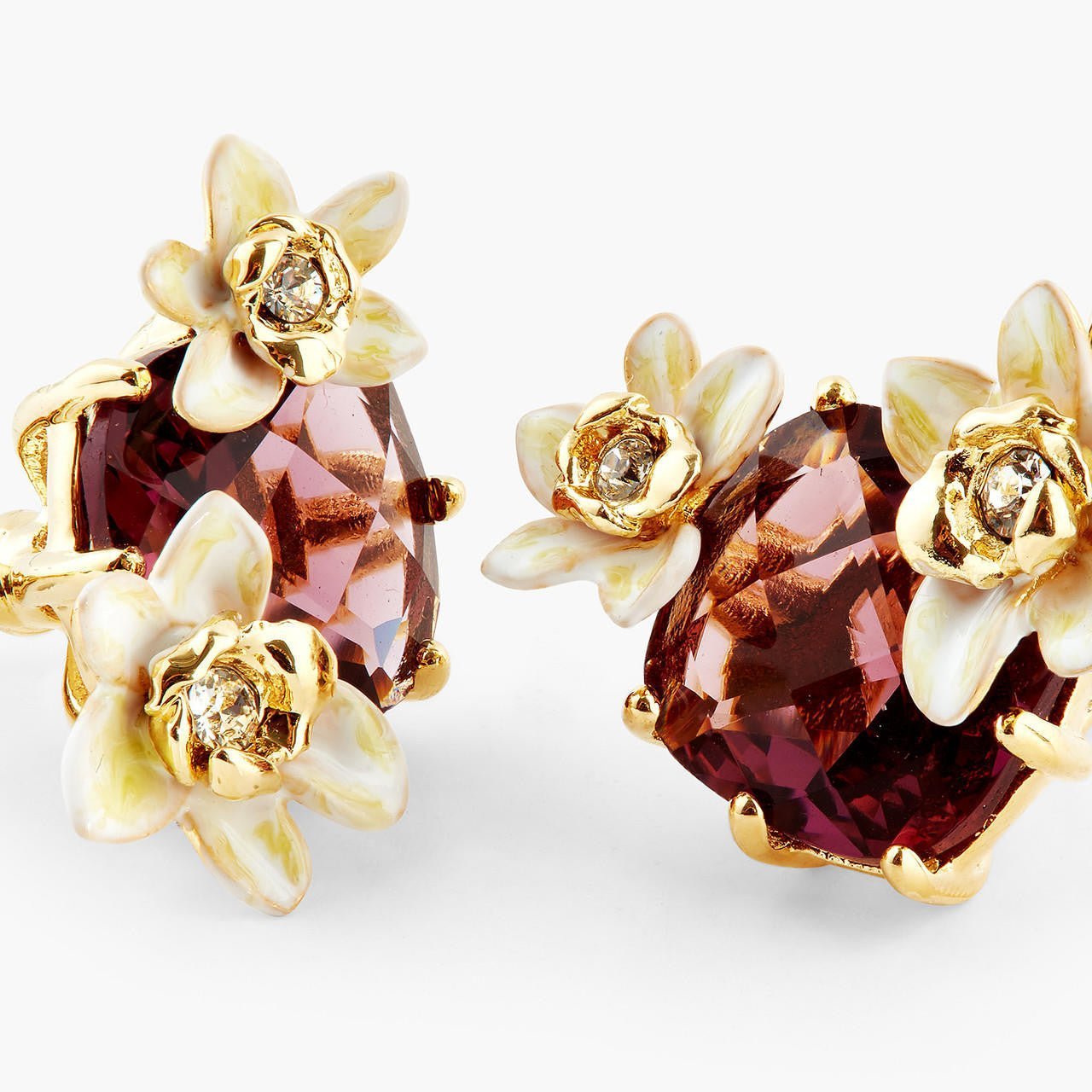 Faceted Crystal And Vanilla Flower Earrings | AQNC1021 - Les Nereides