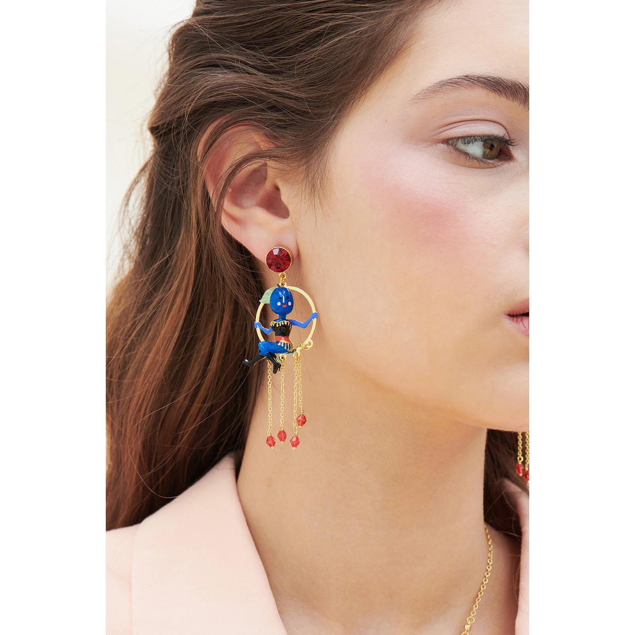 Flying Plum Sisters Earrings | ANFC1011 - Les Nereides