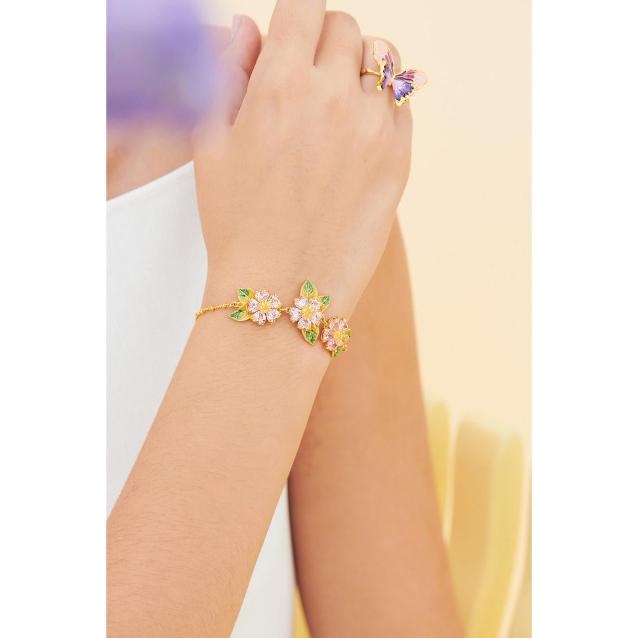 Foliage And Heart Petals Thin Bracelet | ANHA2061 - Les Nereides