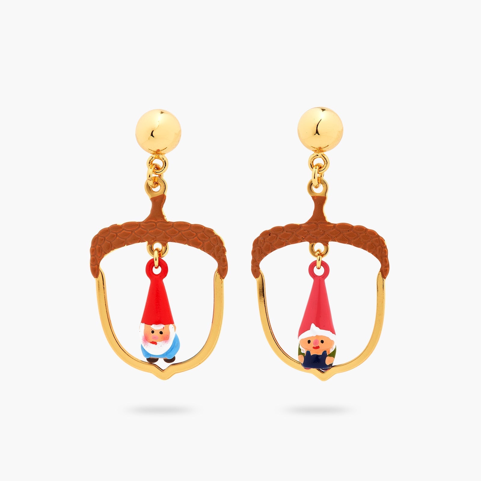 Hazelnut And Garden Gnome Asymmetrical Earrings | ASCP1011 - Les Nereides