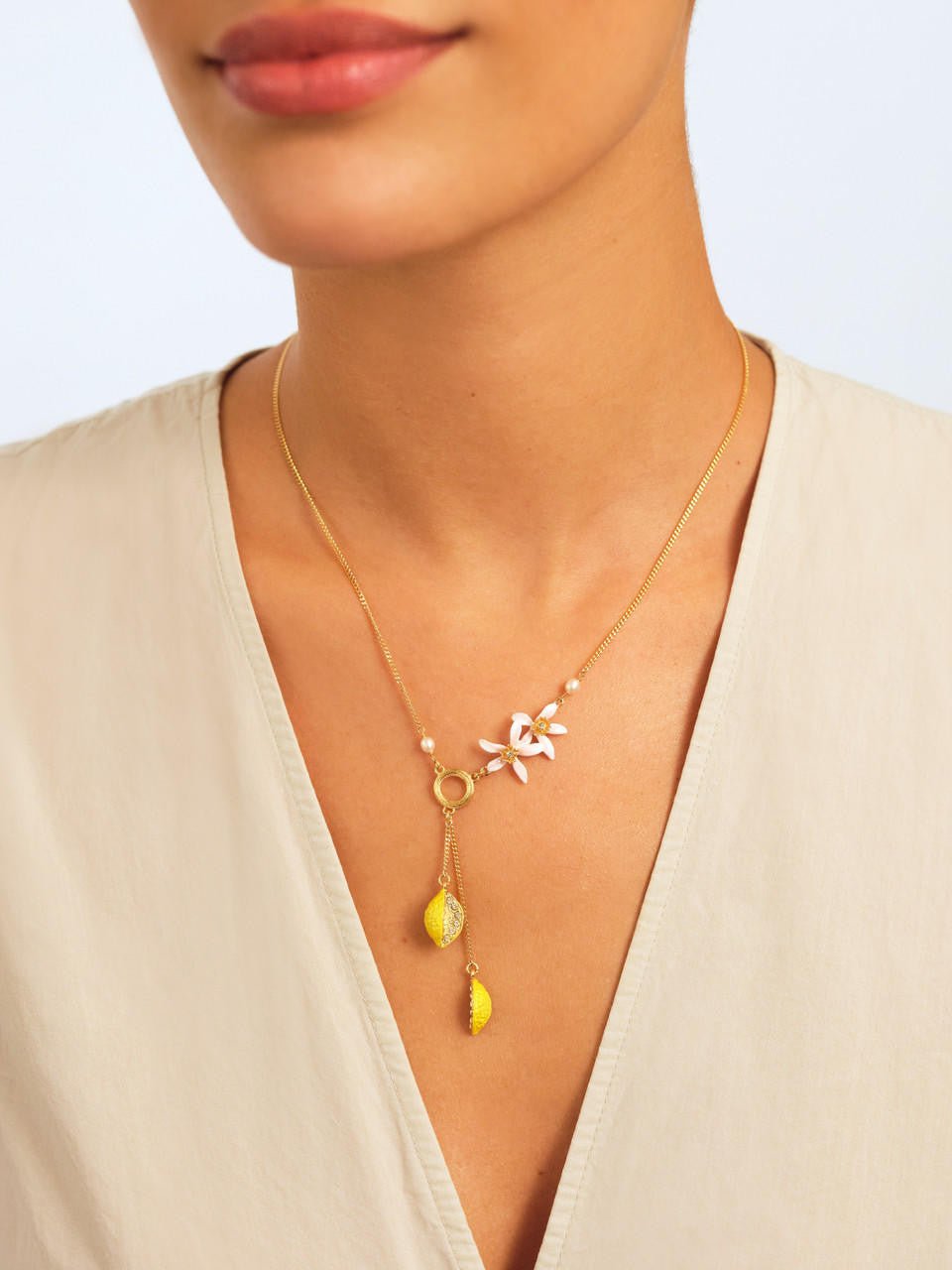 Lemon And Lemon Blossom Pendant Necklace | APMI3021 - Les Nereides