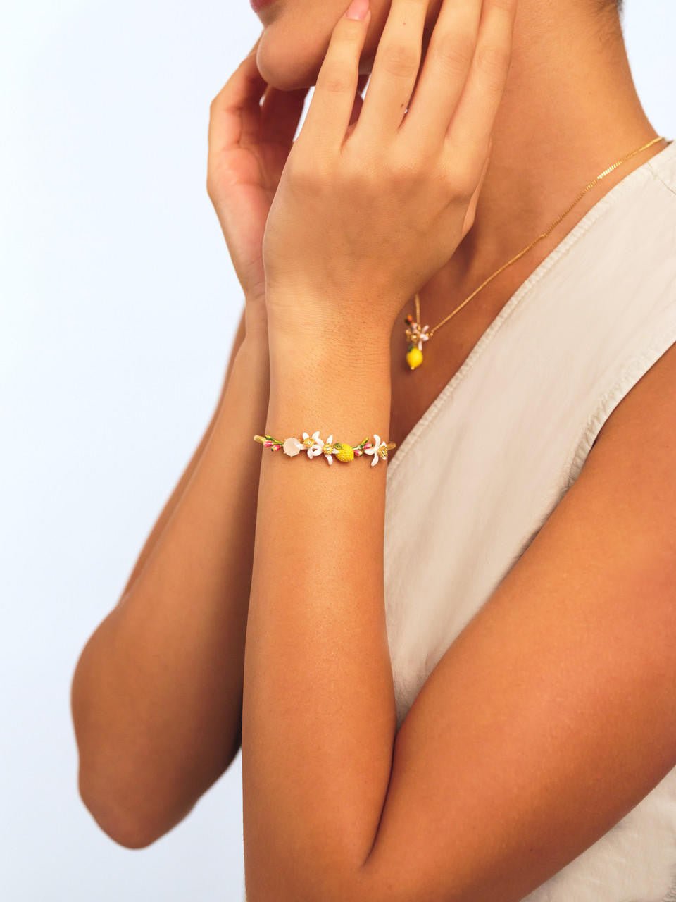 Lemon, Lemon Blossom And Pink Crystal Stone Bangle Bracelet | APMI2011 - Les Nereides