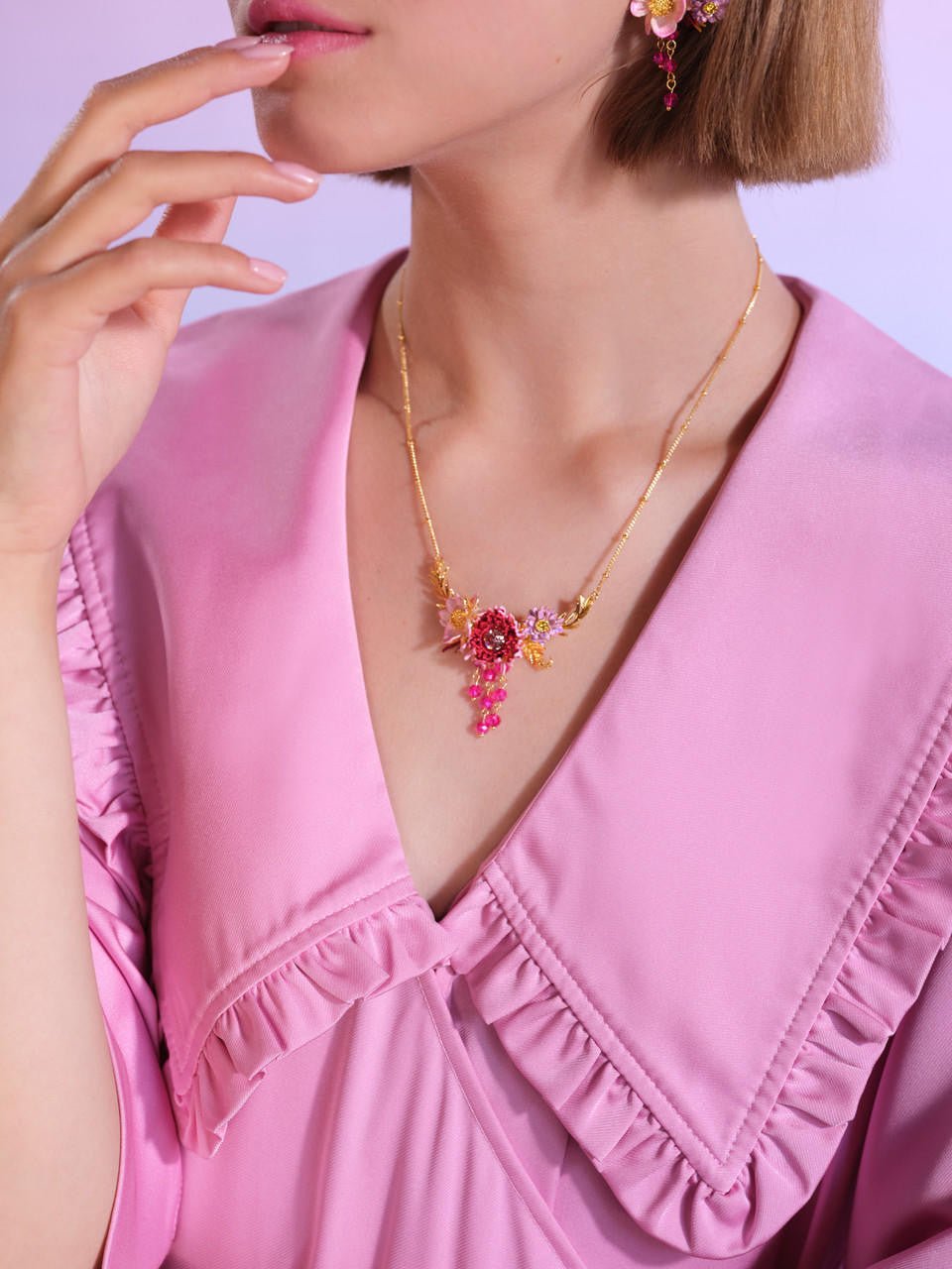 Lotus Flower And Chrysanthemum Statement Necklace | AQBI3021 - Les Nereides