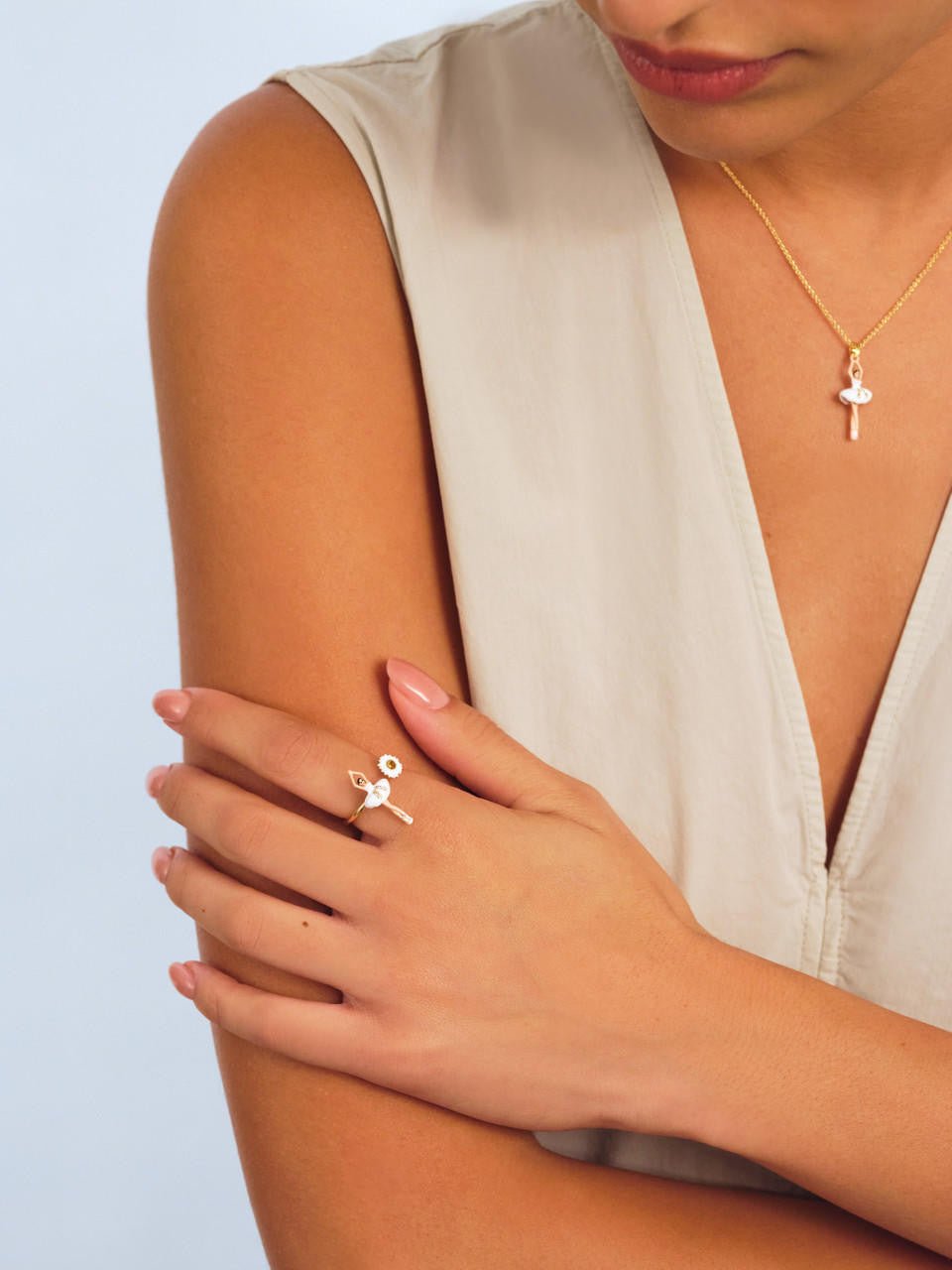 Mini Ballerina And Daisy Adjustable Ring | APMDD6011 - Les Nereides