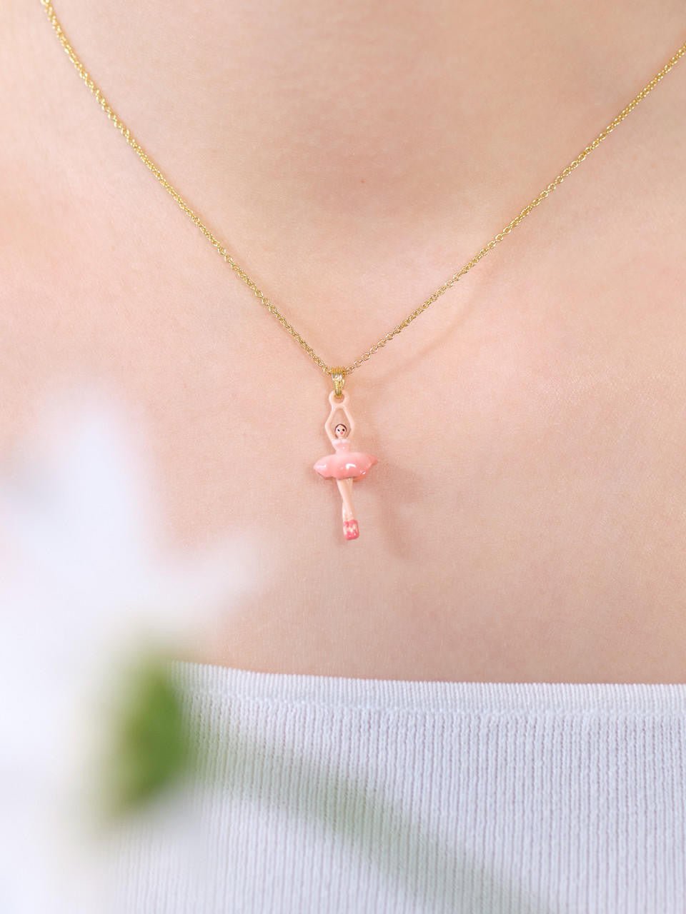 Mini Pas de Deux In Gradient Pink Necklace | APMDD3012 - Les Nereides