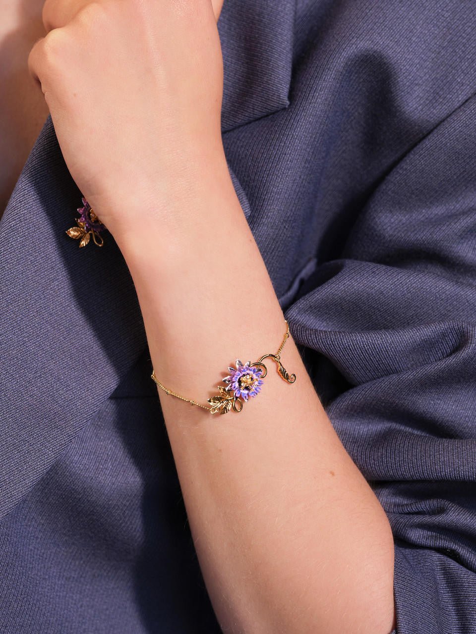 Passionflower Thin Bracelet | AQPG2041 - Les Nereides