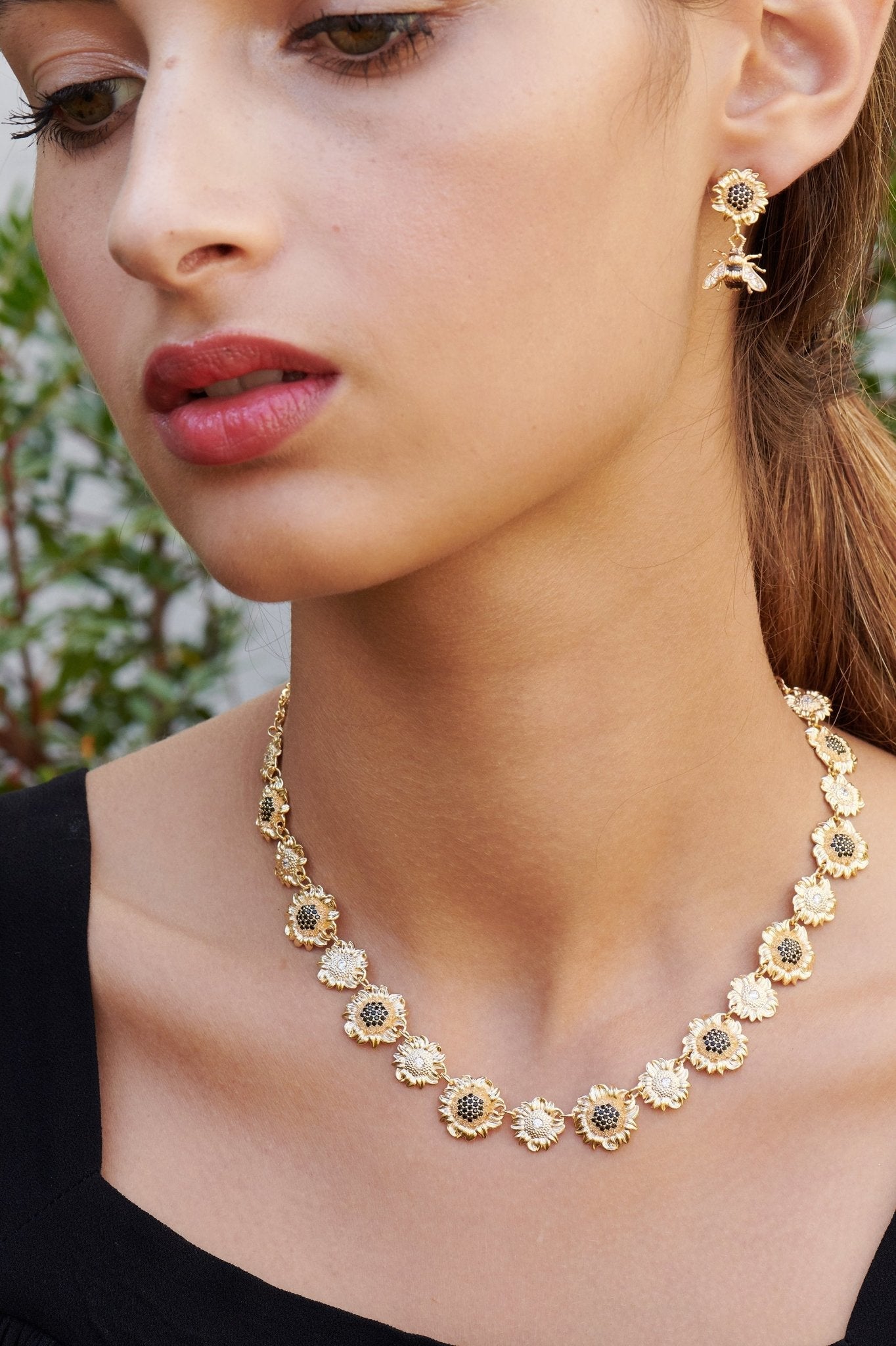 Sunflowers Choker Necklace | ALNS3031 - Les Nereides