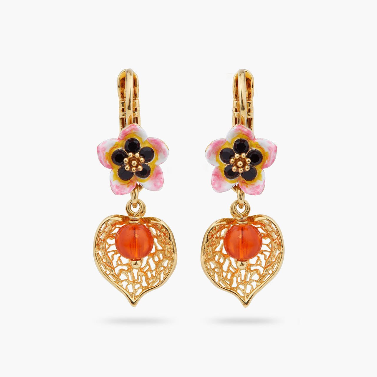 Tiaré Flower And Physalis Sleeper Earrings | ARPA1051 - Les Nereides