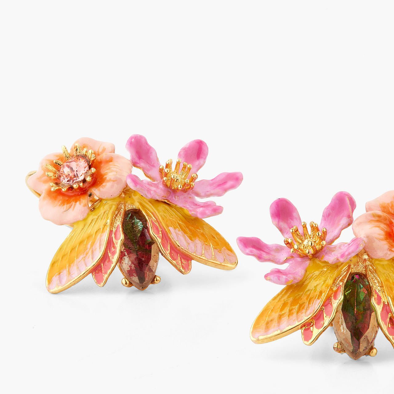 Vine Butterfly And Flower Earrings | AQVT1031 - Les Nereides