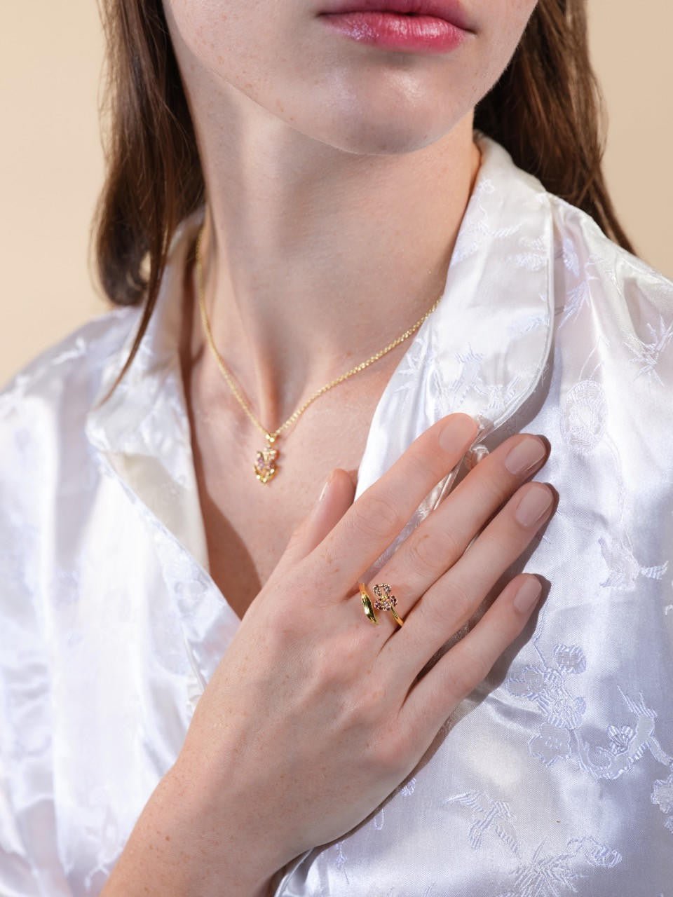Wine And Roses Iris Adjustable Ring | ARIS6071 - Les Nereides