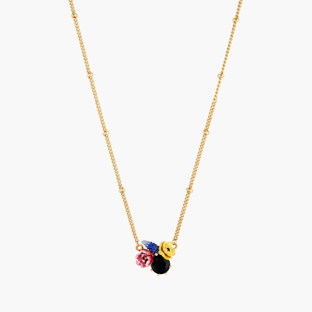 Winter Blooming Bouquet On A Black Stone Pendant Necklace | AMBH3051 - Les Nereides