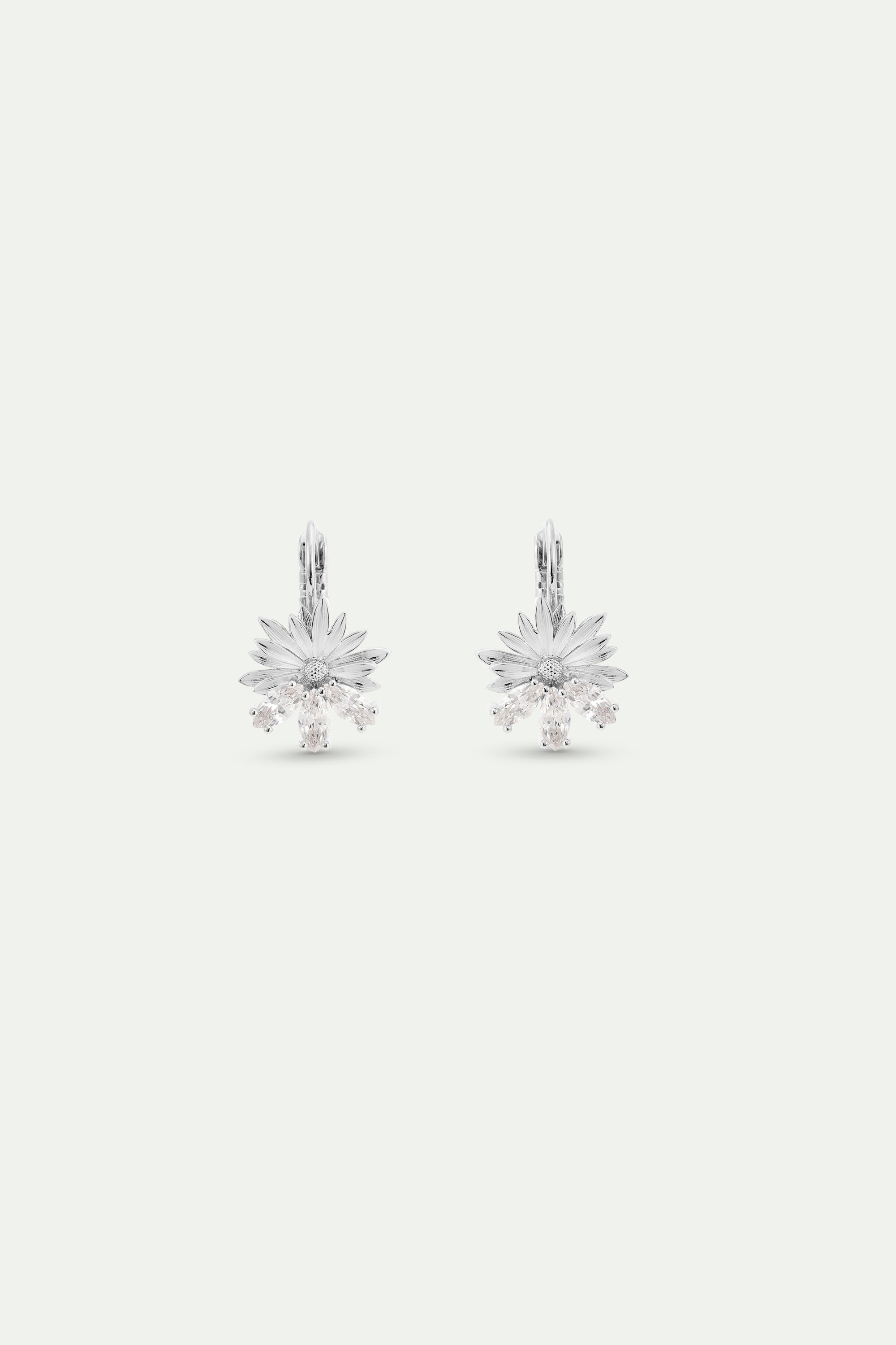 Silver Post Earrings With Daisies and White Stones | AYNF1041