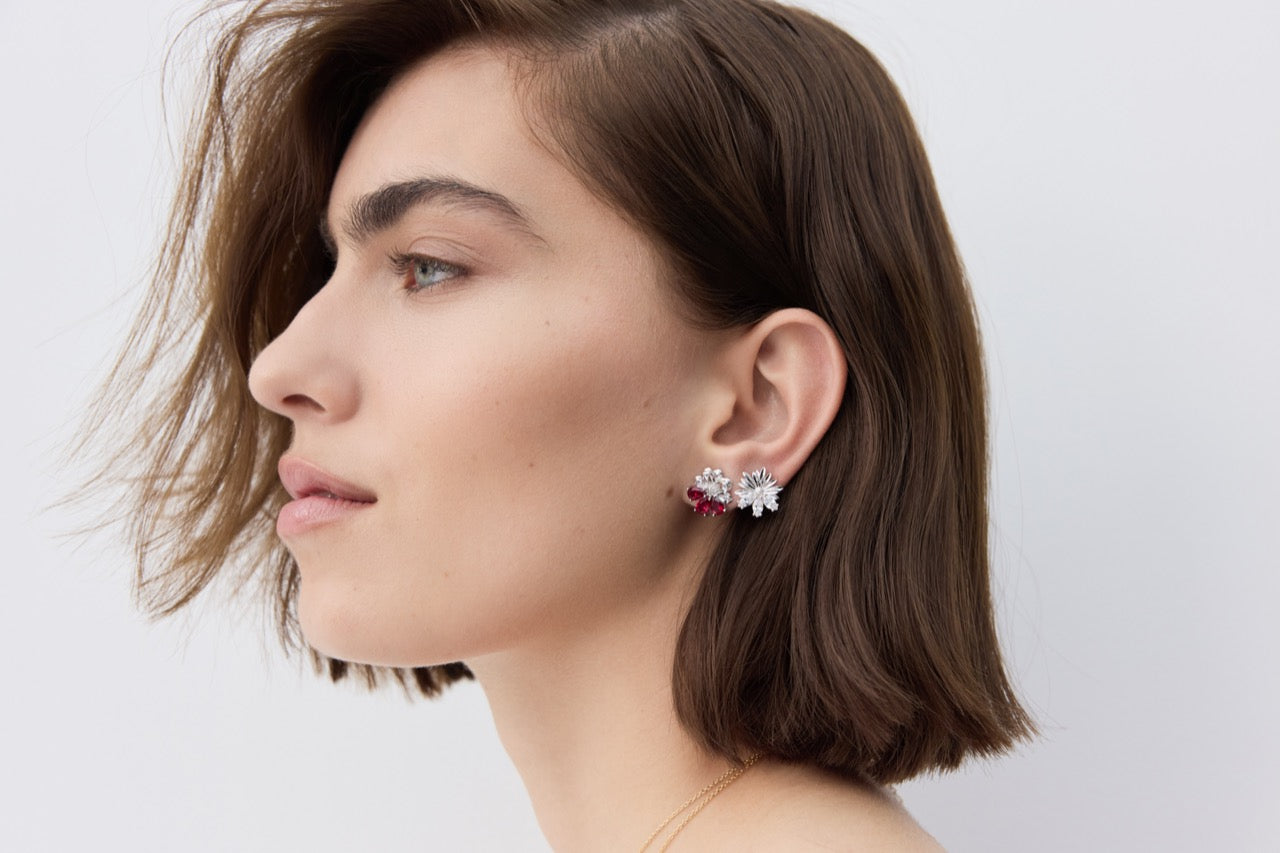 Silver Earrings With Cosmos and Red Stones | AYNF1081