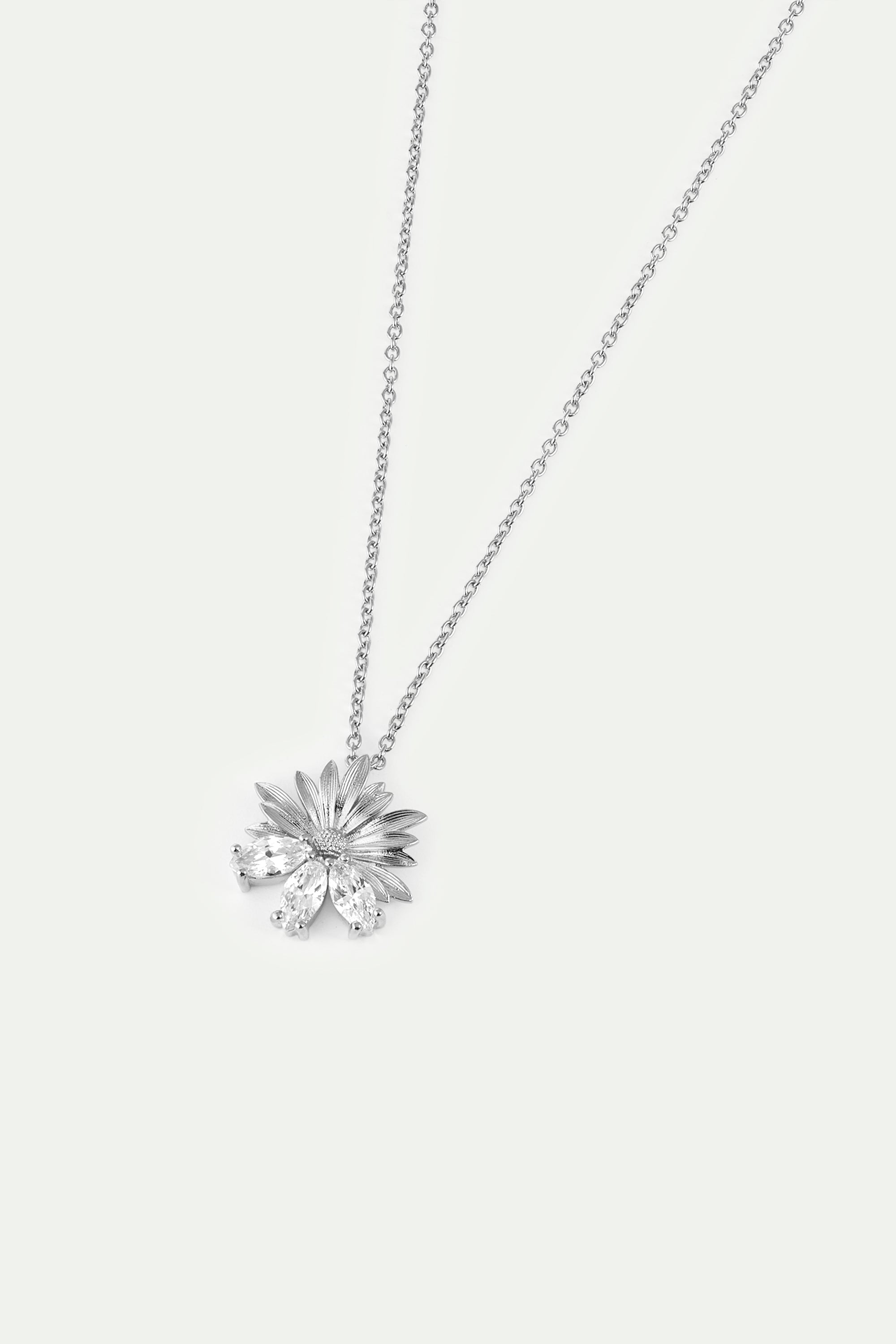 Silver Pendant Necklace With Daisies and White Stones | AYNF3041