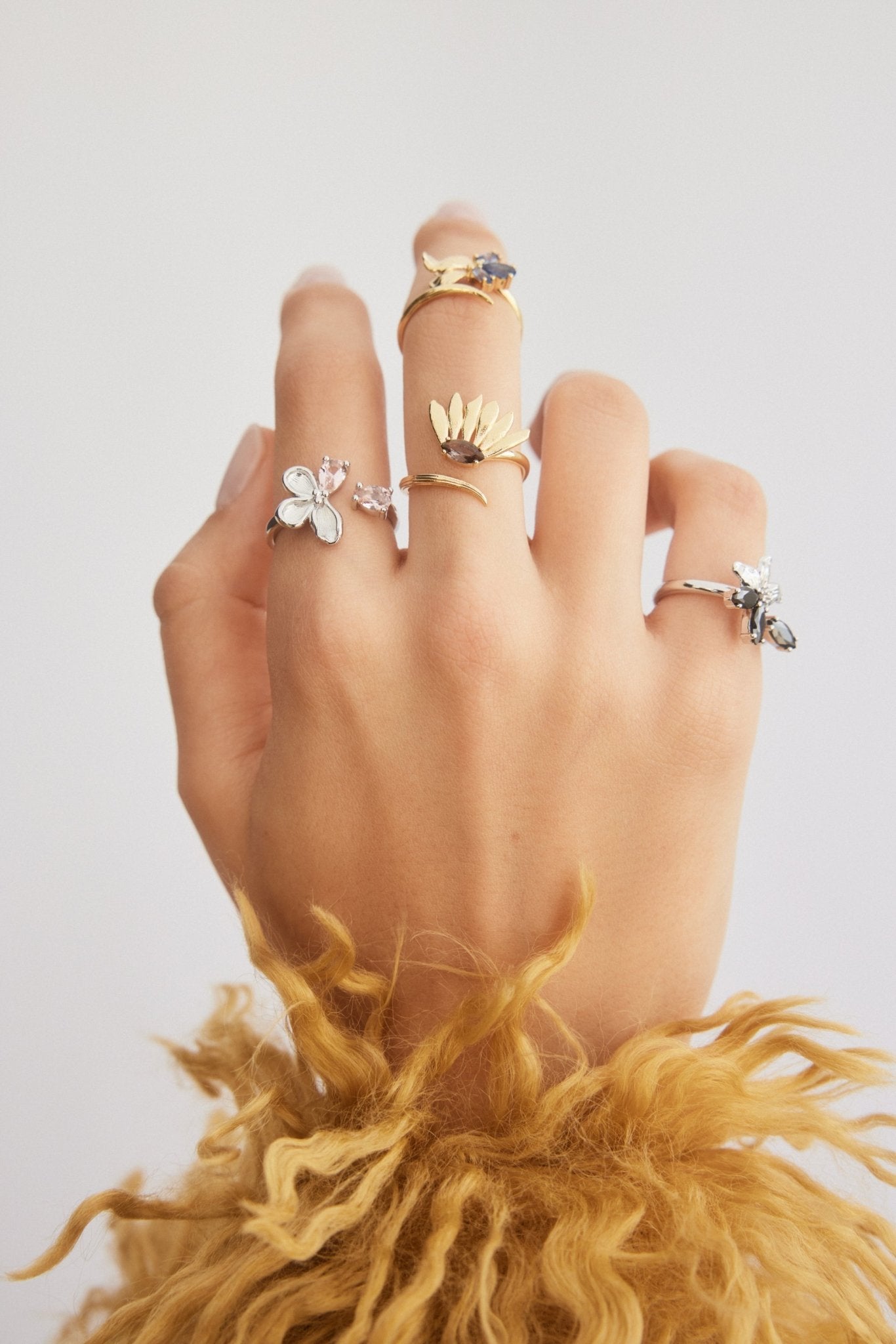 Adjustable Silver Ring With Cherry Blossom And Pink Stones | AXNF6041 - Les Nereides