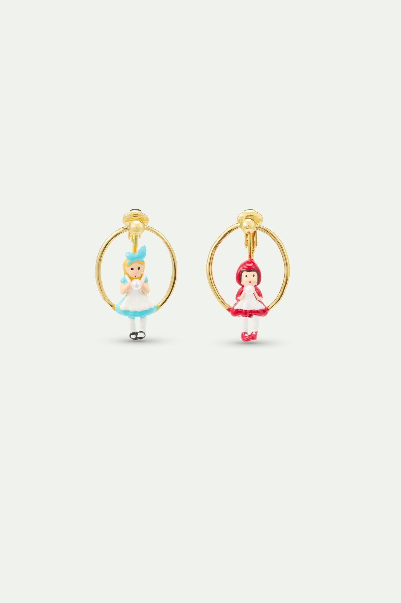 Alice And Little Red Riding Hood Asymmetric Hoop Earrings | AXMT1011 - Les Nereides